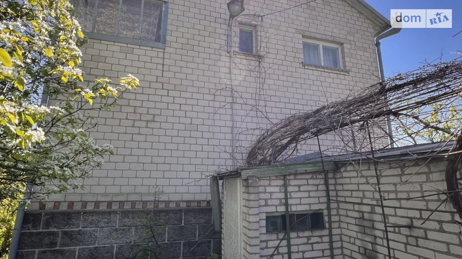Продается дом на 2 этажа 130 кв. м с террасой, цена: 42000 $ - фото 2