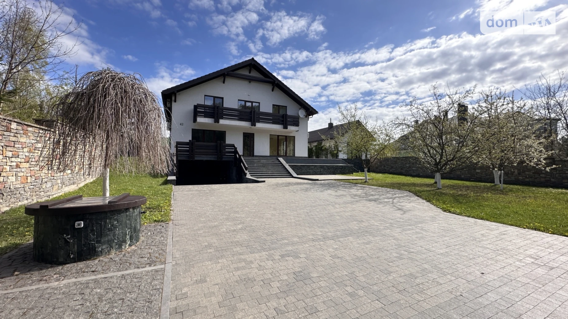 Продается дом на 2 этажа 388 кв. м с гаражом, цена: 530000 $ - фото 4