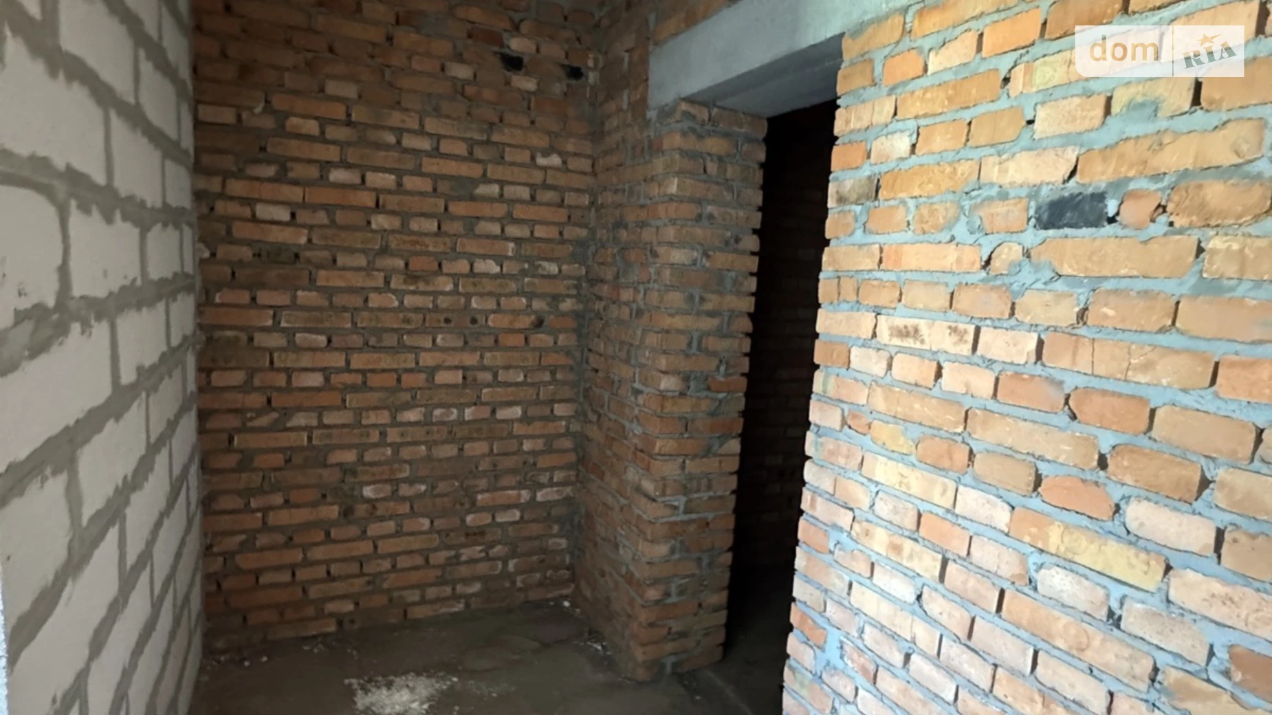 Продается 1-комнатная квартира 28 кв. м в Гостомеле, ул. Украинская - фото 3