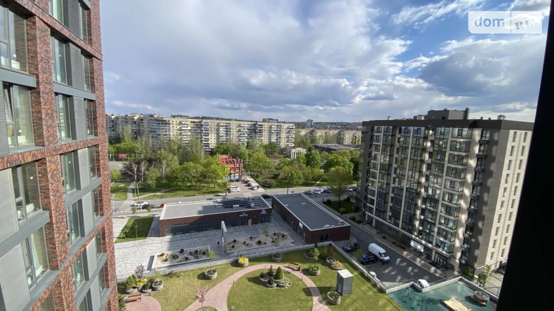 Продается 1-комнатная квартира 59.7 кв. м в Днепре, ул. Набережная Победы, 128 - фото 2