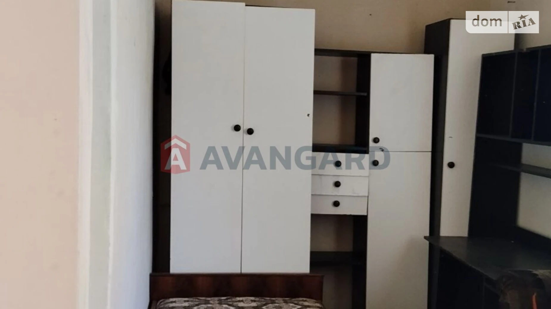Продается одноэтажный дом 42 кв. м с бассейном, цена: 33000 $ - фото 3