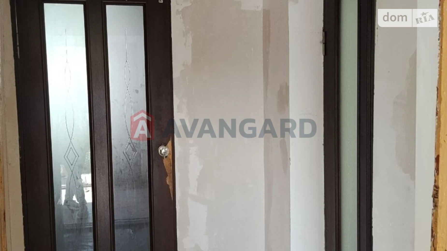 Продается одноэтажный дом 42 кв. м с бассейном, цена: 33000 $ - фото 4