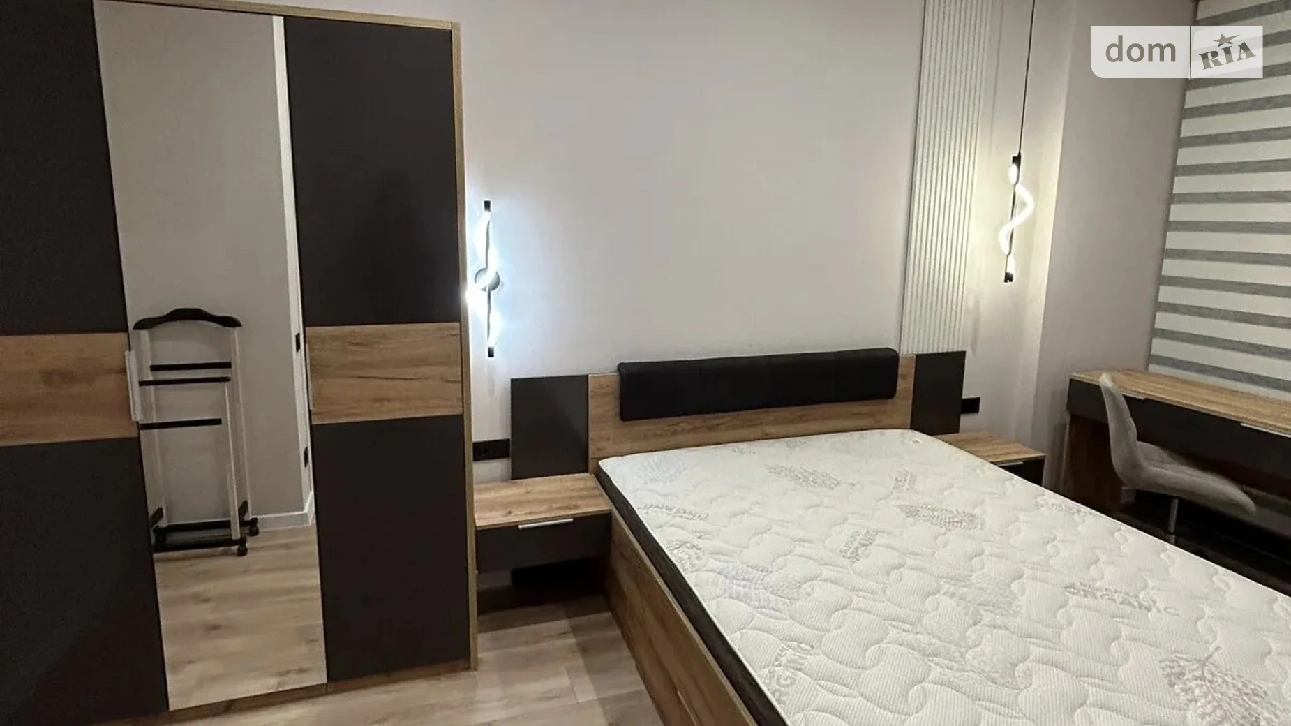 Продается 1-комнатная квартира 44 кв. м в Днепре, ул. Высоковольтная, 14Д - фото 2