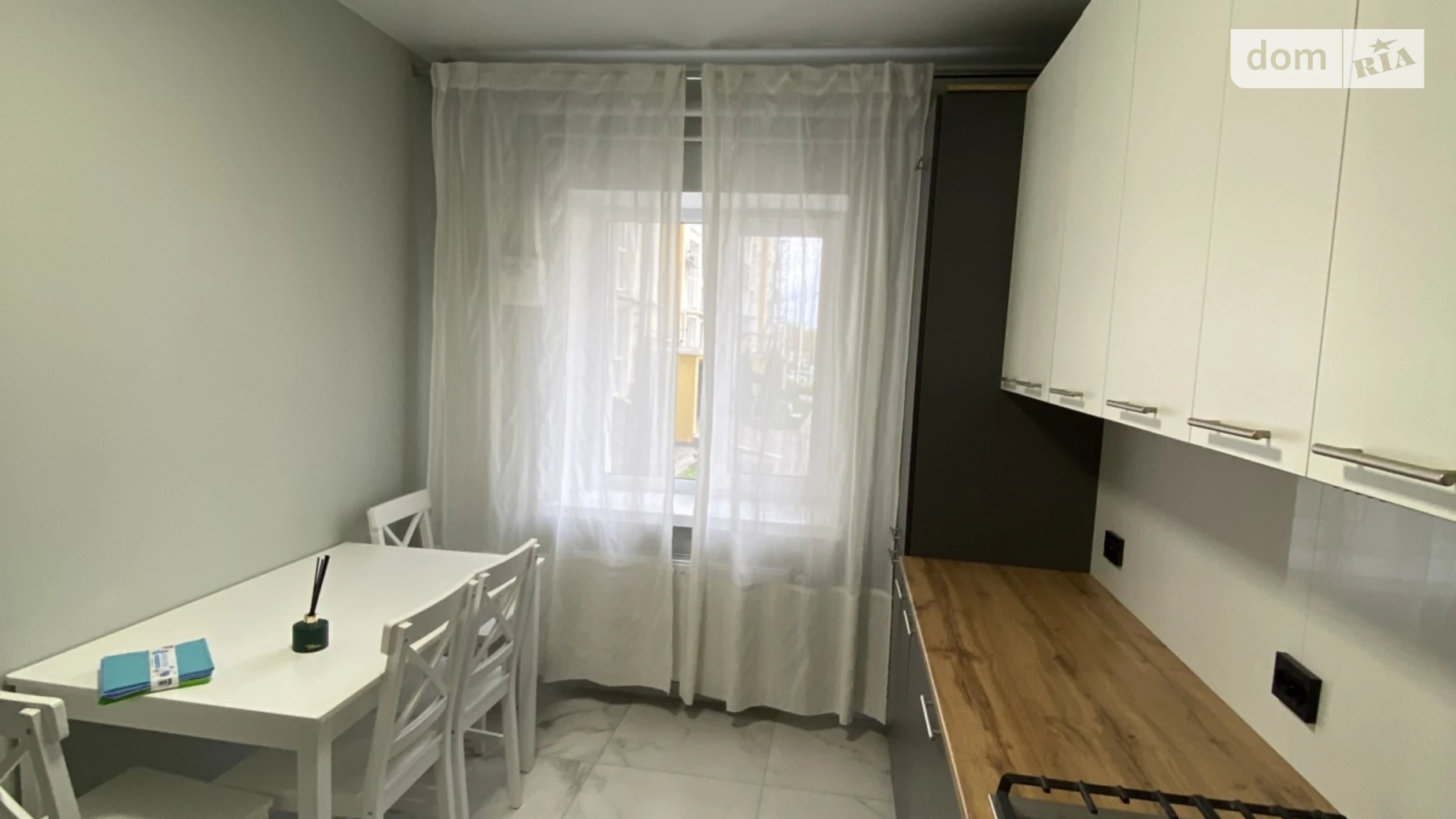 2-комнатная квартира 59 кв. м в Луцке, цена: 400 $ - фото 2