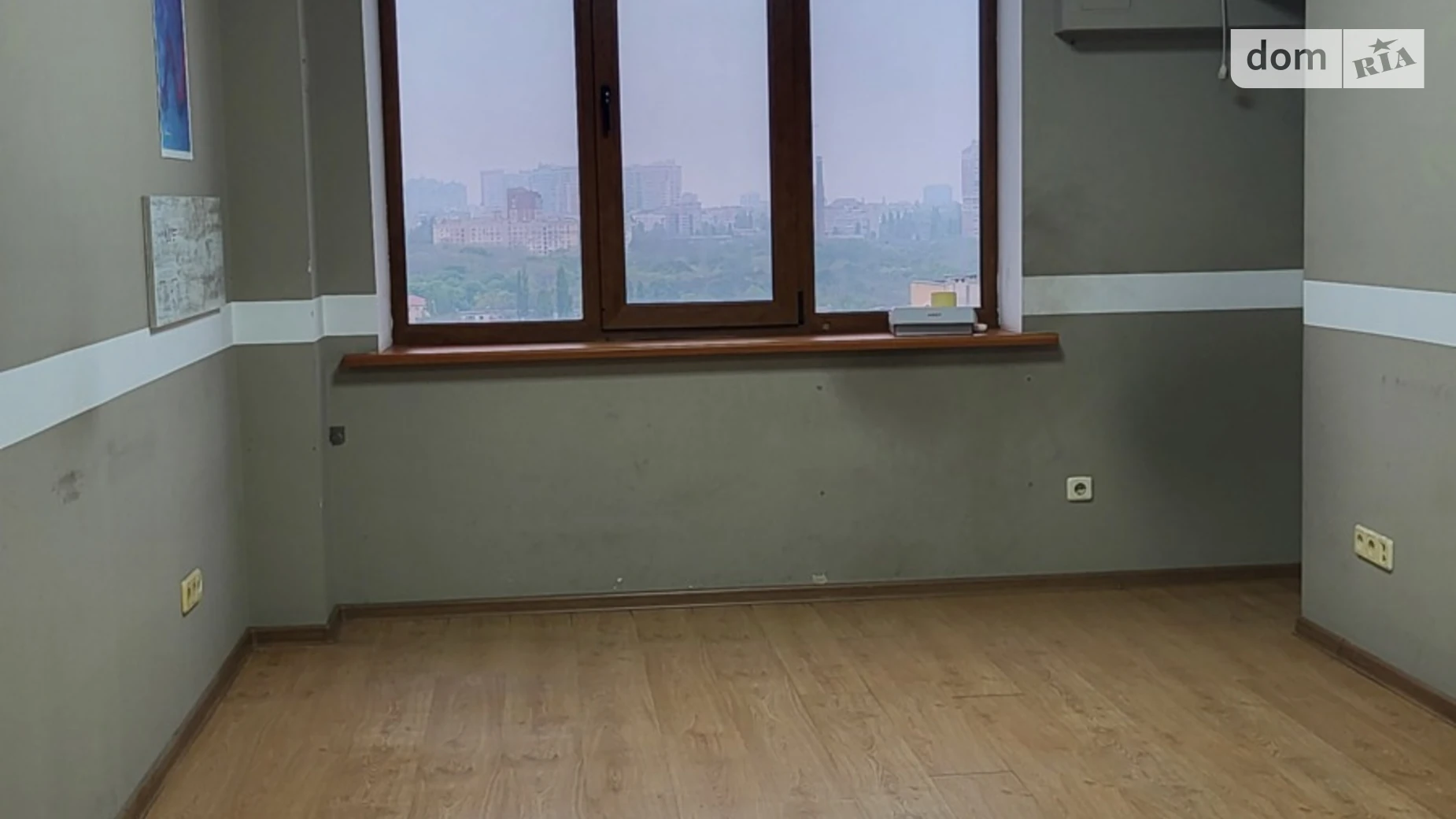 Продается офис 105 кв. м в бизнес-центре, цена: 105000 $ - фото 4