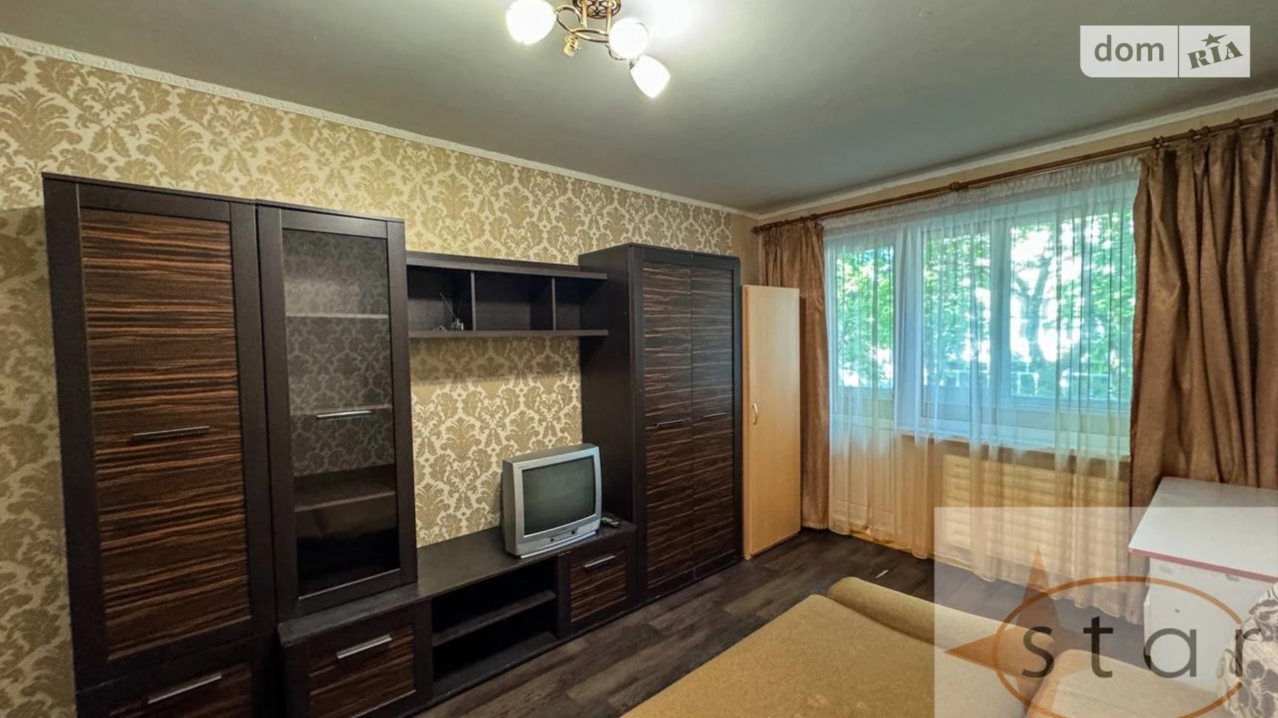 Продается 1-комнатная квартира 31 кв. м в Чернигове, ул. Космонавтов, 10 - фото 3