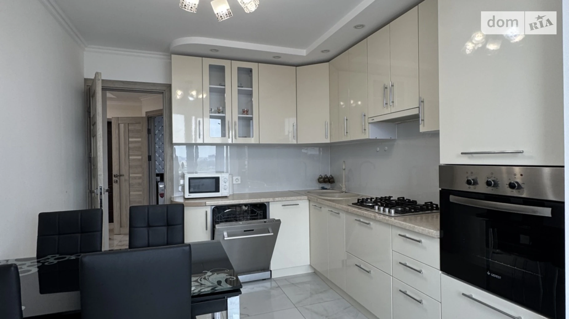 2-комнатная квартира 65 кв. м в Тернополе, ул. Выговского Гетмана, 3 - фото 4