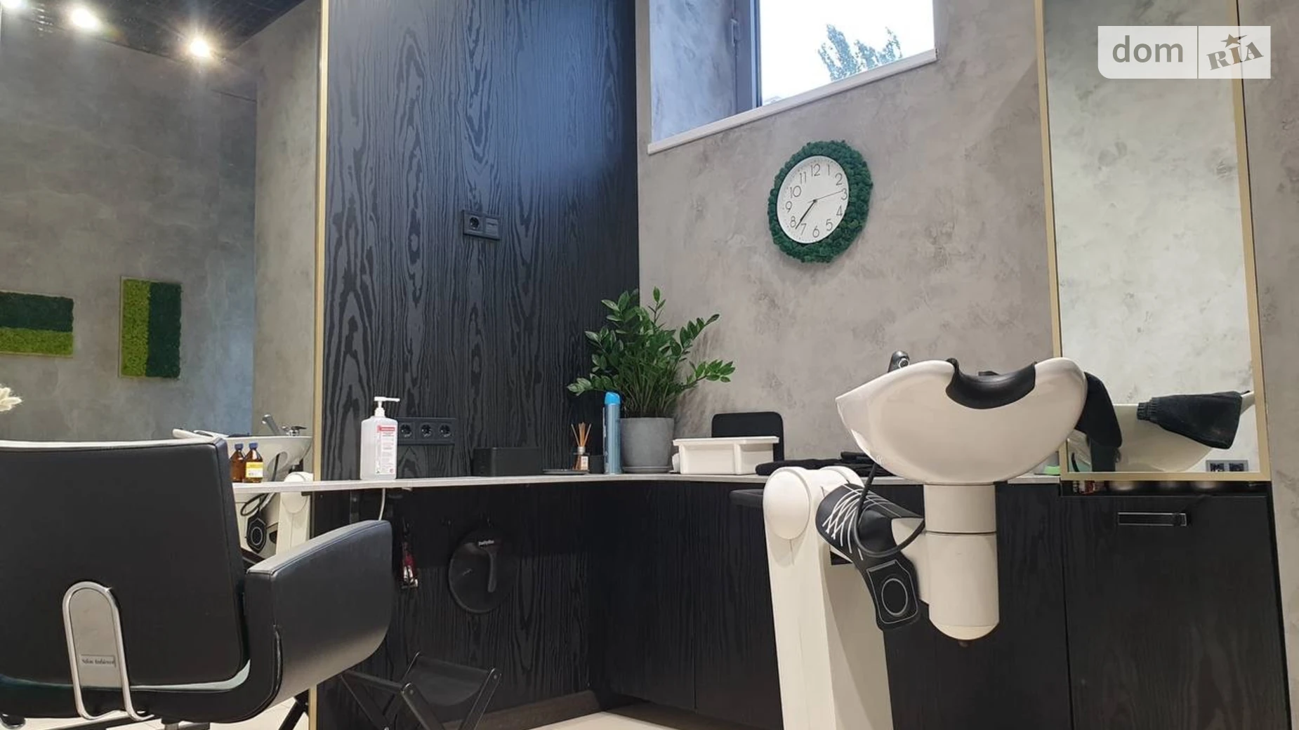 Продается офис 160.3 кв. м в бизнес-центре, цена: 190000 $ - фото 2