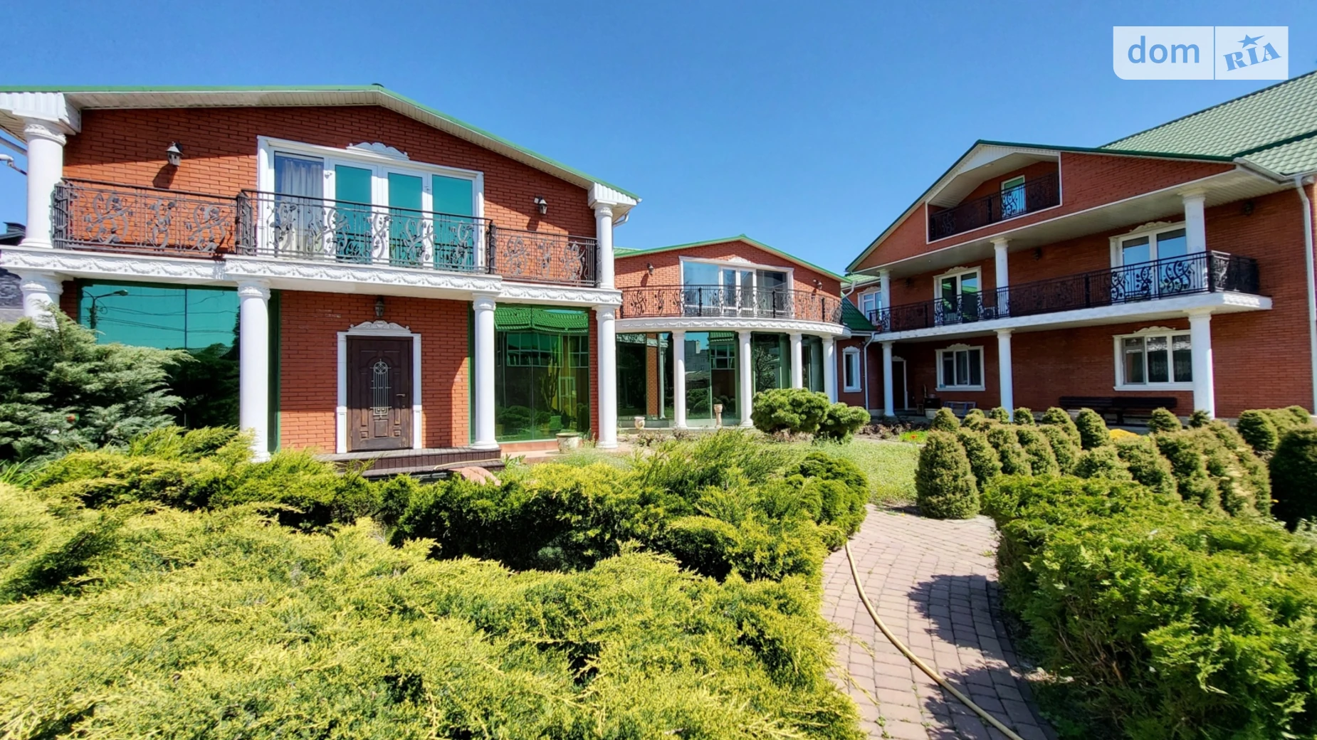 Продается дом на 2 этажа 613.2 кв. м с террасой, цена: 1000000 $ - фото 4
