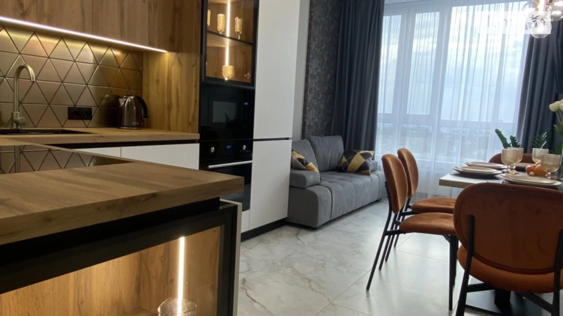 Продается 1-комнатная квартира 48 кв. м в Виннице, ул. 600-летия, 3 - фото 2