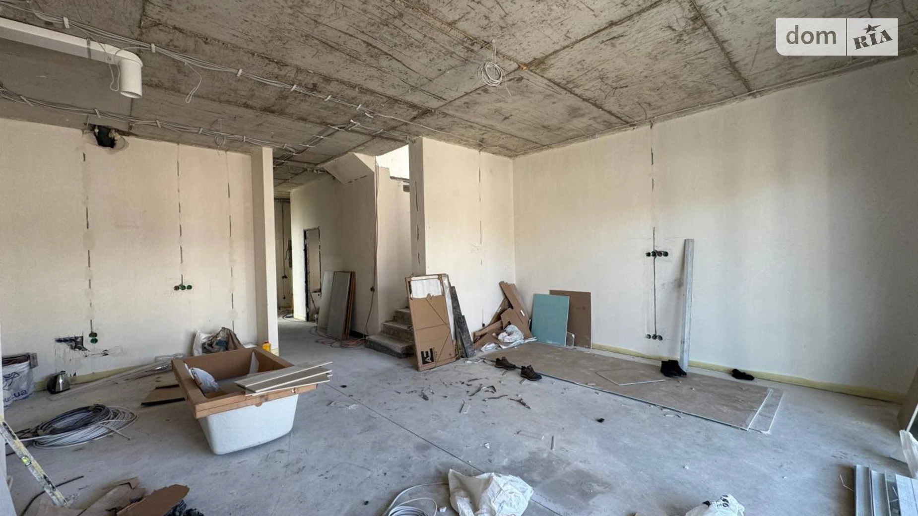 Продается дом на 2 этажа 145 кв. м с гаражом, цена: 260000 $ - фото 5