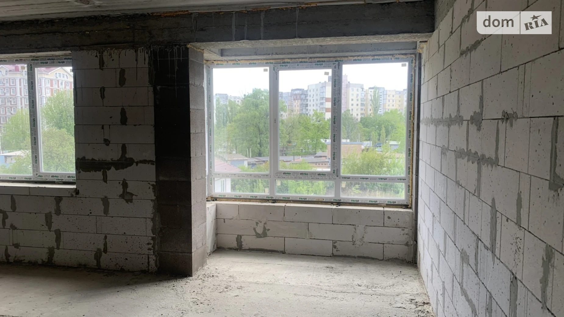 Продается 1-комнатная квартира 28.5 кв. м в Киеве, ул. Грушева, 4 - фото 2