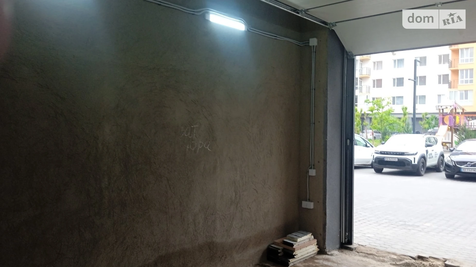 Продается отдельно стоящий гараж под легковое авто на 18.3 кв. м, цена: 16500 $ - фото 3