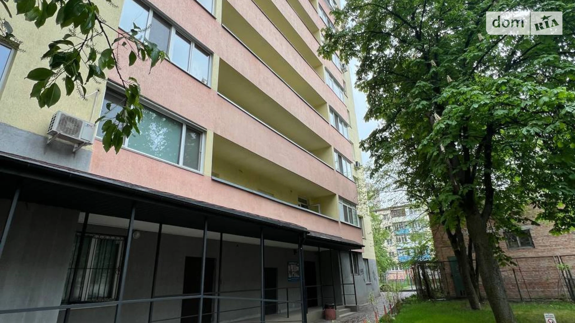Продается 1-комнатная квартира 41.8 кв. м в Киеве, ул. Олевская, 11 - фото 2