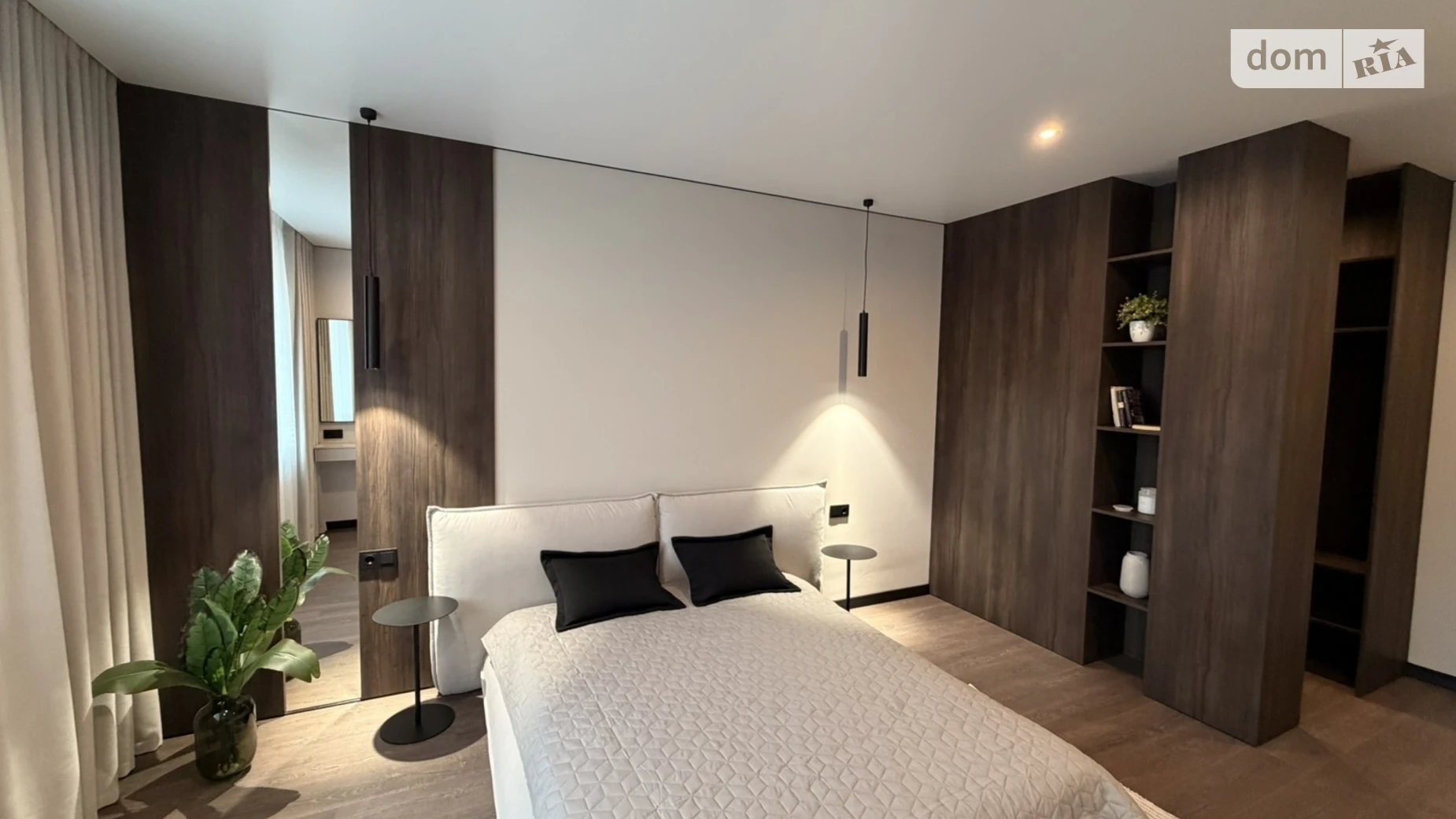 Продается 2-комнатная квартира 80 кв. м в Хмельницком, ул. Кармелюка, 3/6 - фото 2