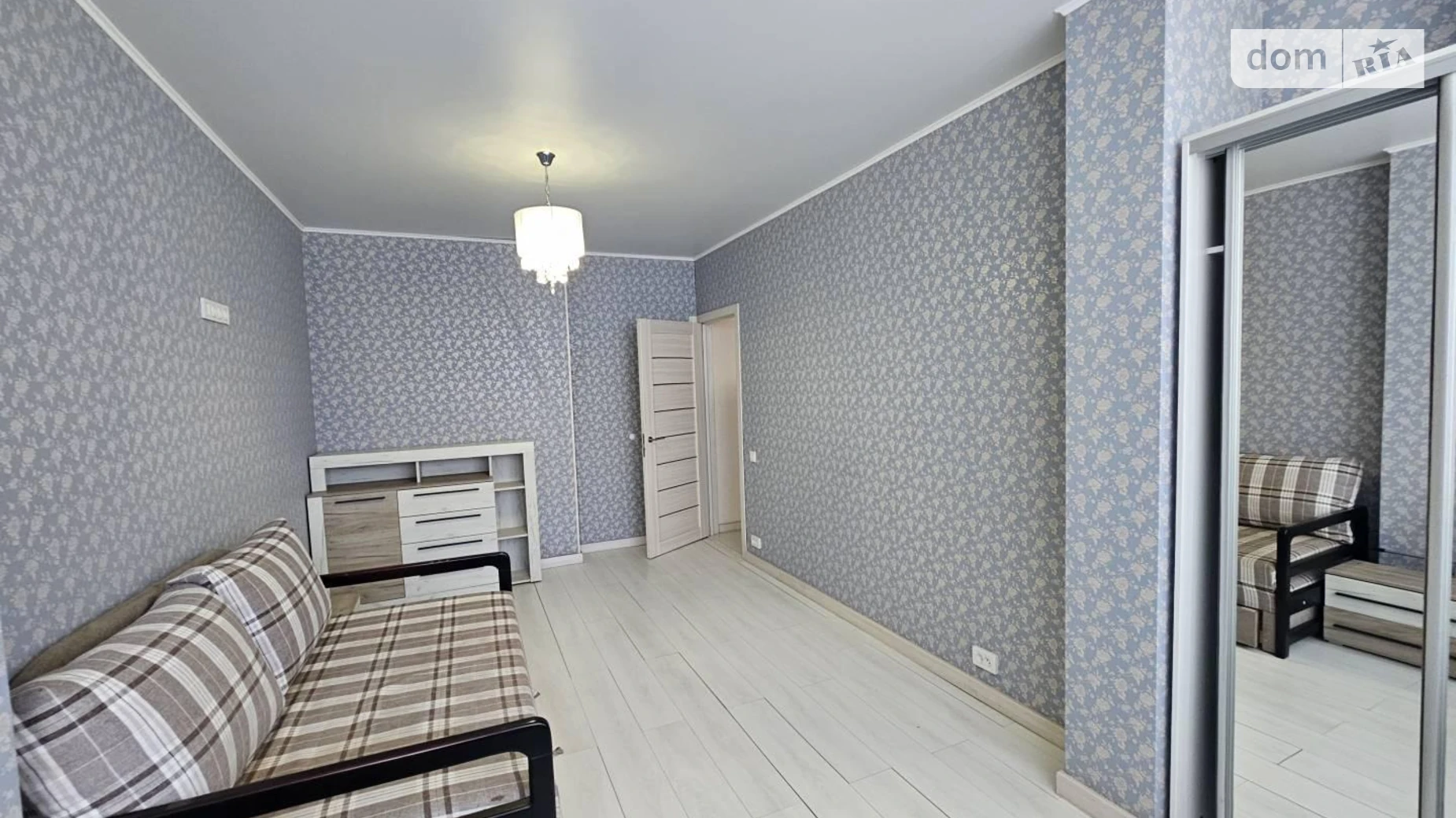 Продается 1-комнатная квартира 45.9 кв. м в Черноморске, цена: 45000 $ - фото 5