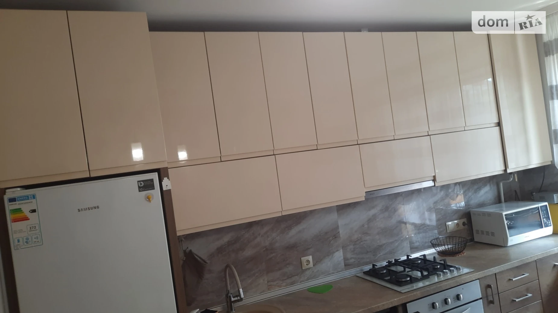 Продается 2-комнатная квартира 68.1 кв. м в Ужгороде, ул. Хиры Александра - фото 4