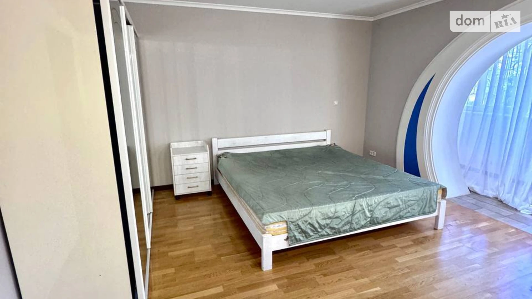 Сдается в аренду дом на 3 этажа 324 кв. м с гаражом, цена: 60000 грн - фото 5