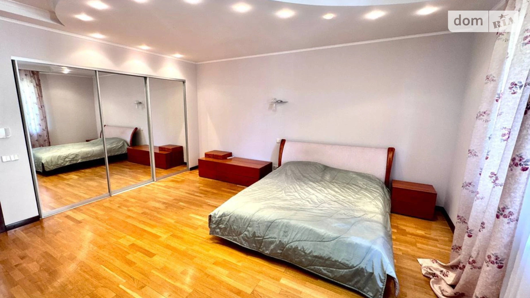 Сдается в аренду дом на 3 этажа 324 кв. м с гаражом, цена: 60000 грн - фото 4