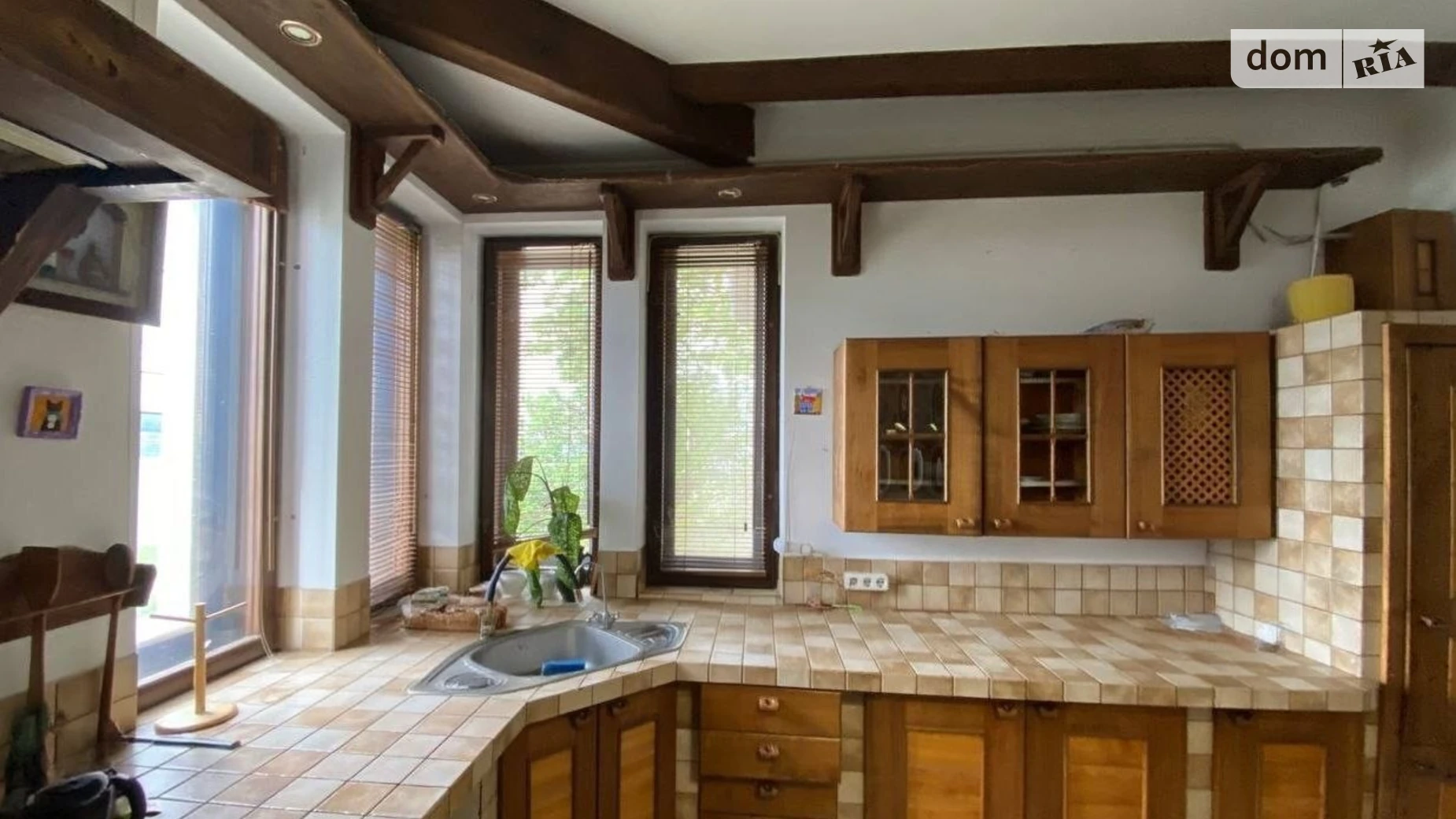 Сдается в аренду дом на 2 этажа 220 кв. м с верандой, цена: 1200 $ - фото 3