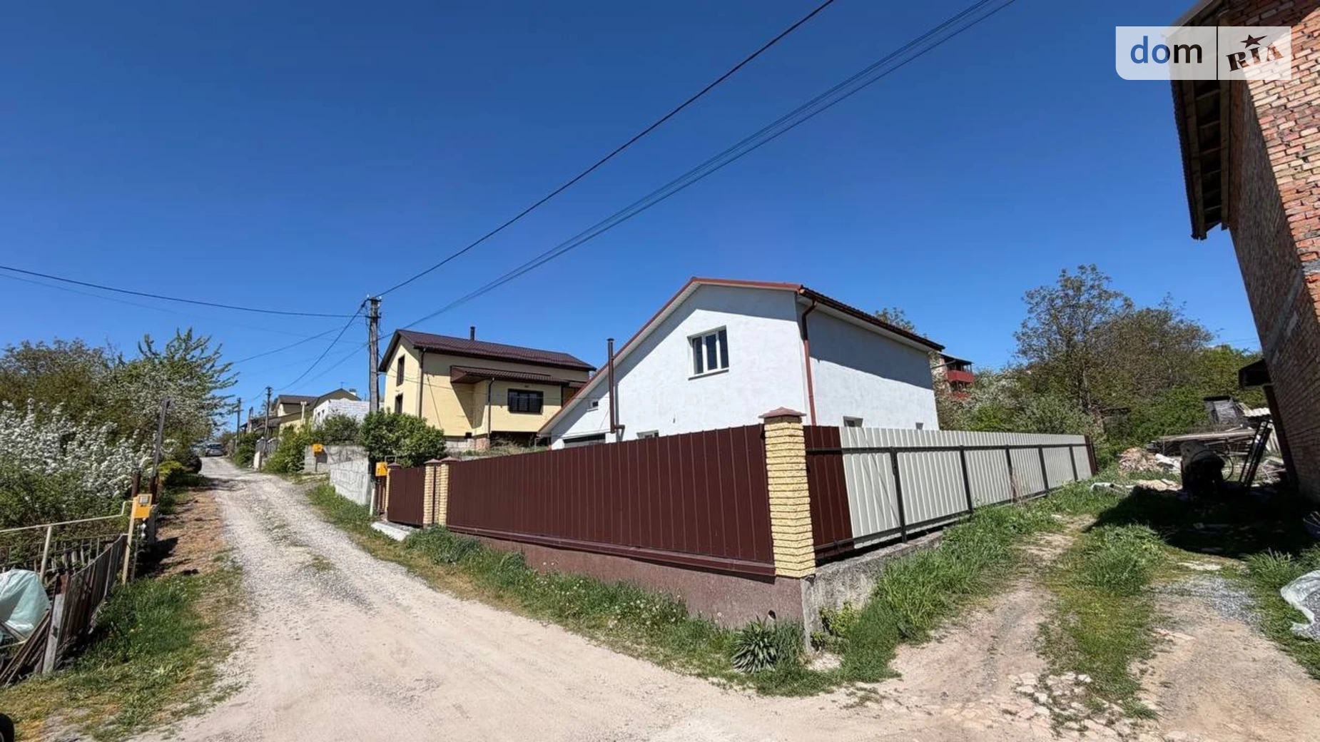 Продается дом на 2 этажа 111.7 кв. м с бассейном, цена: 70000 $ - фото 2