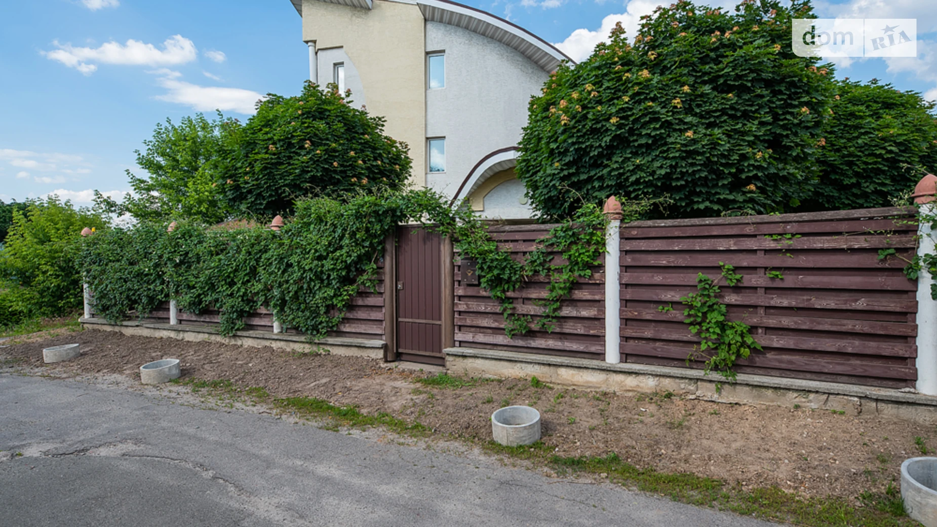 Продается дом на 2 этажа 271.2 кв. м с беседкой, цена: 450000 $ - фото 3