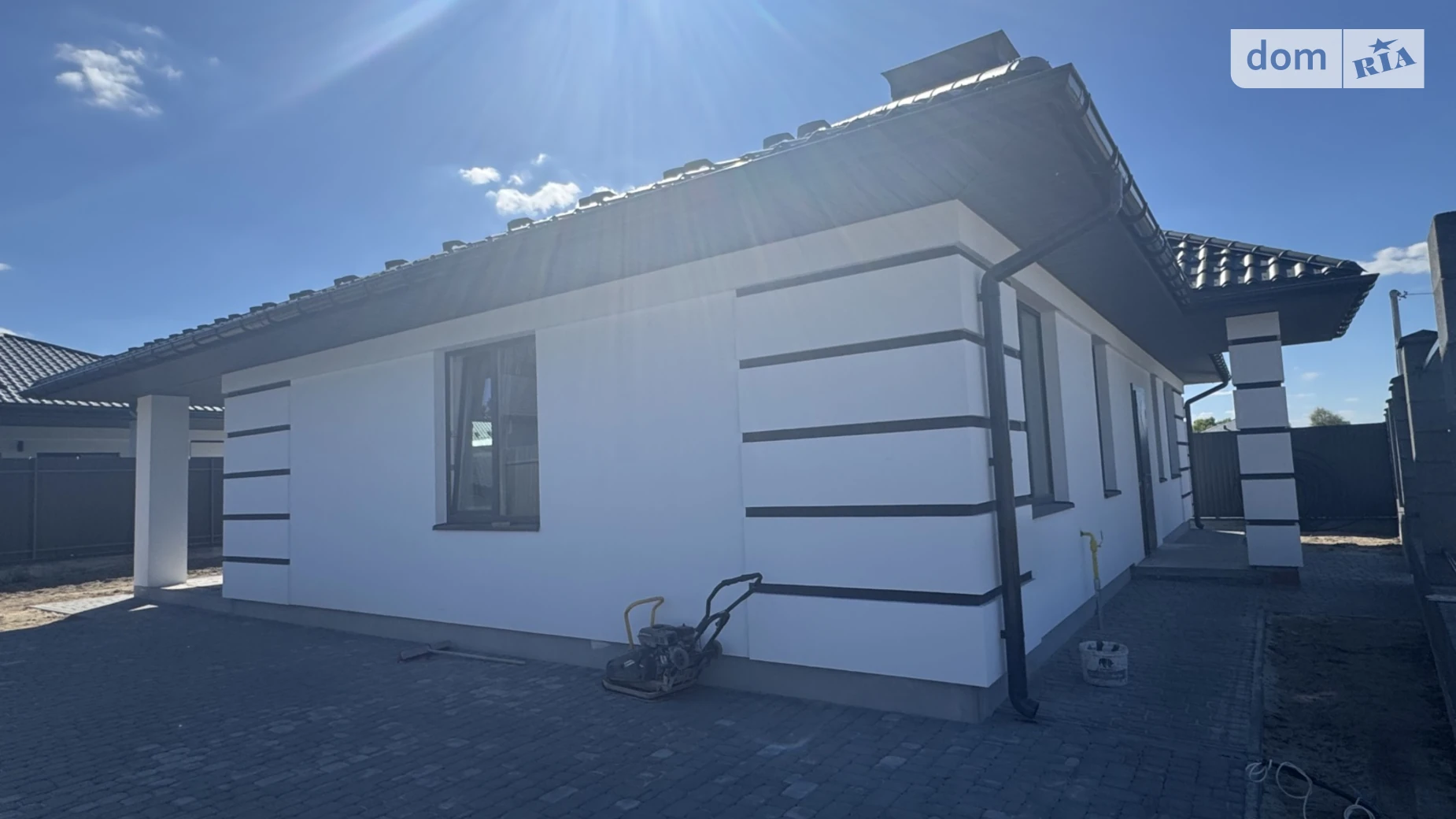 Продается одноэтажный дом 100 кв. м с верандой, цена: 160000 $ - фото 4