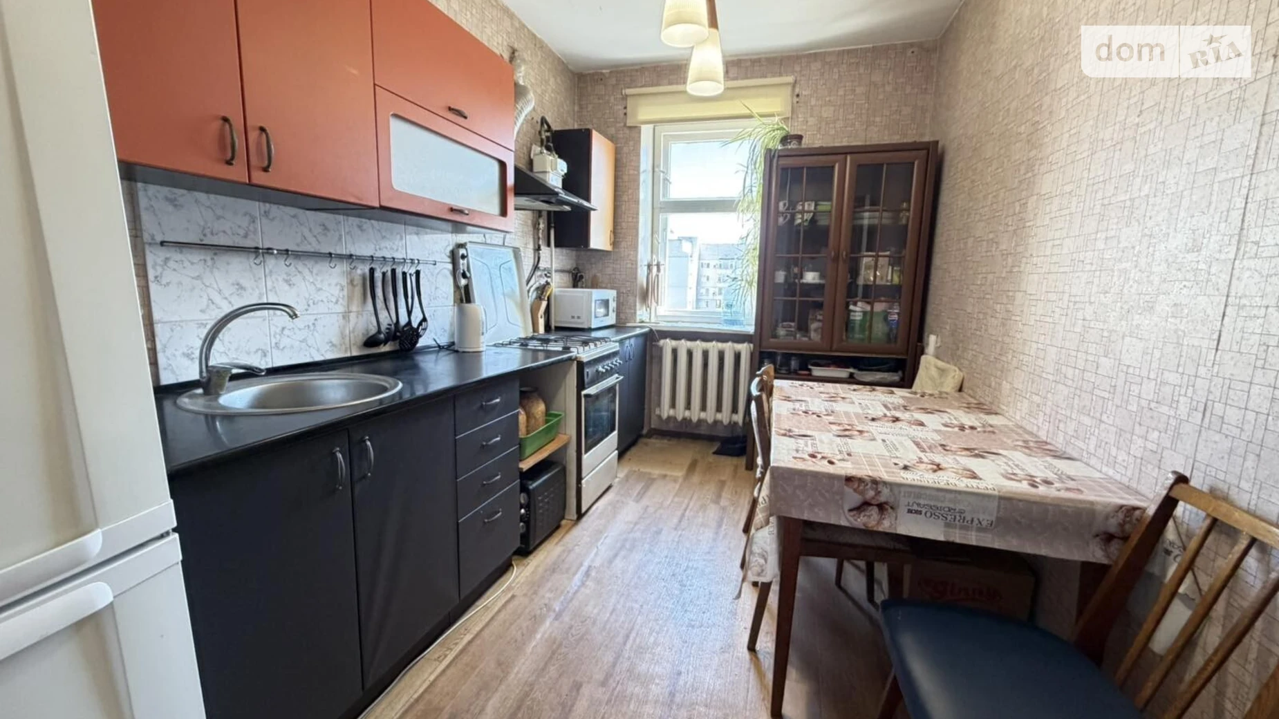 Продается 3-комнатная квартира 63.2 кв. м в Черкассах, ул. Гоголя - фото 2