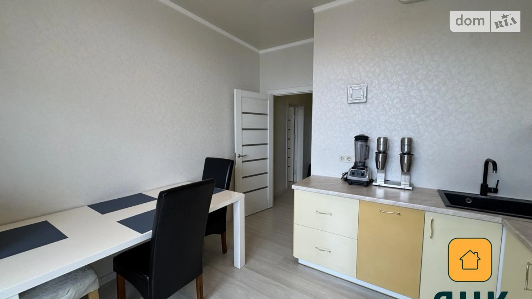 Продається 1-кімнатна квартира 43 кв. м у Одесі, вул. Люстдорфська дорога, 90 - фото 4