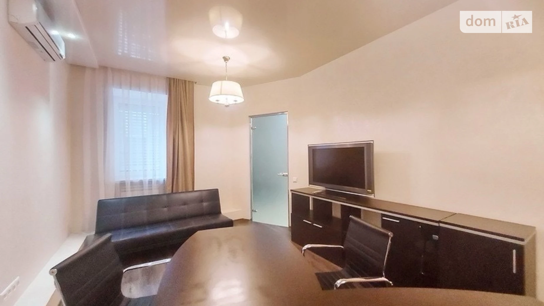 Сдается в аренду офис 90 кв. м в бизнес-центре, цена: 1000 $ - фото 3