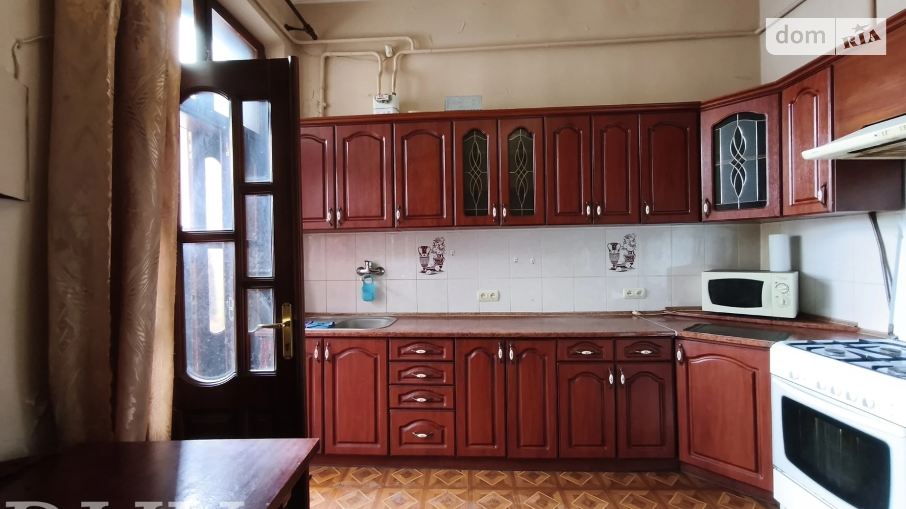 Продается 2-комнатная квартира 49.1 кв. м в Львове, ул. Шпитальная, 13 - фото 2
