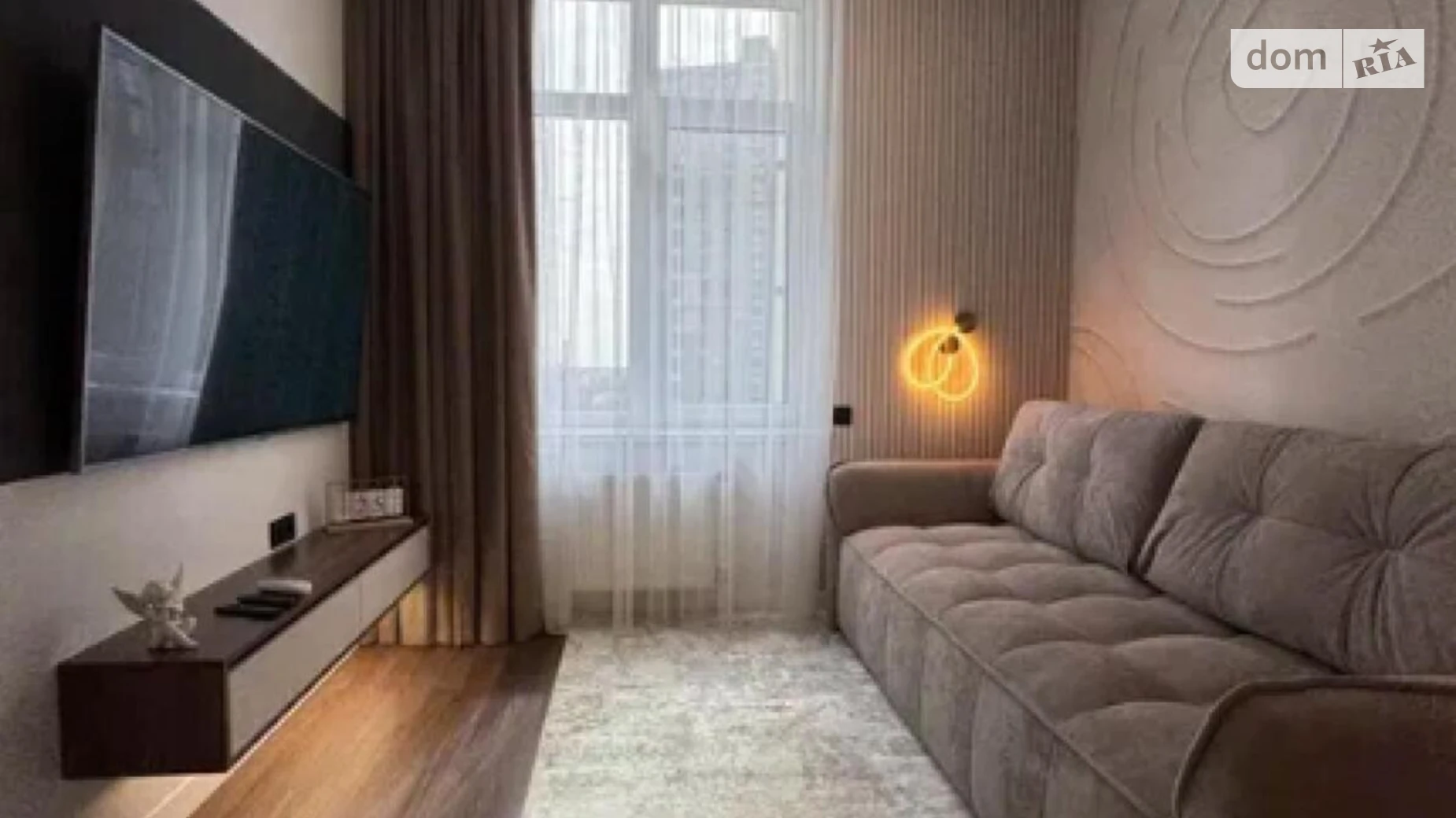 Продается 2-комнатная квартира 62 кв. м в Крыжановка, ул. Академика Сахарова, 3В - фото 2