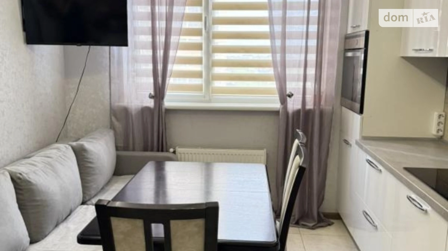 Продается 2-комнатная квартира 64 кв. м в Крыжановка, ул. Академика Сахарова, 3А - фото 2