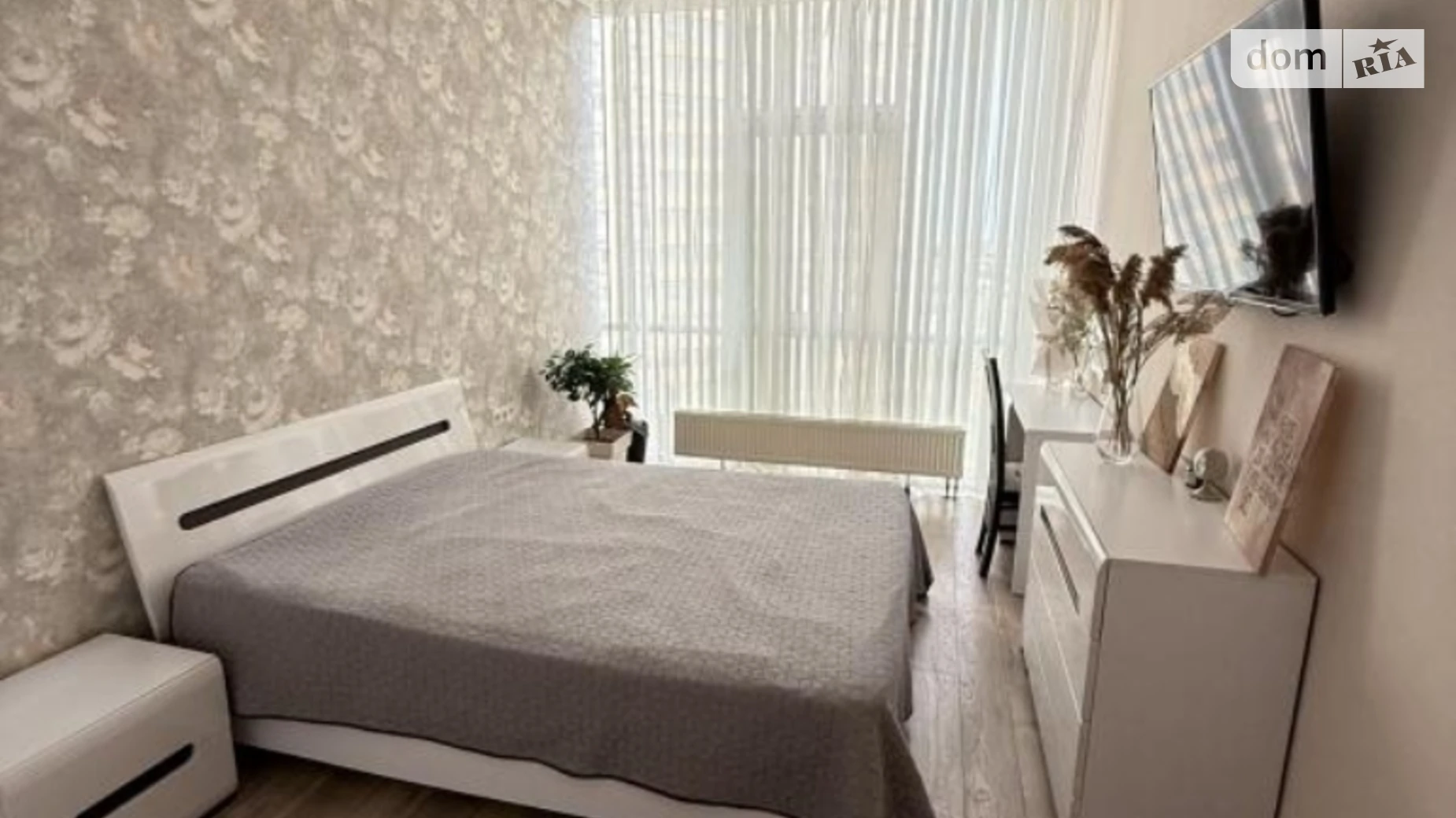 Продается 2-комнатная квартира 64 кв. м в Крыжановка, ул. Академика Сахарова, 3А - фото 3