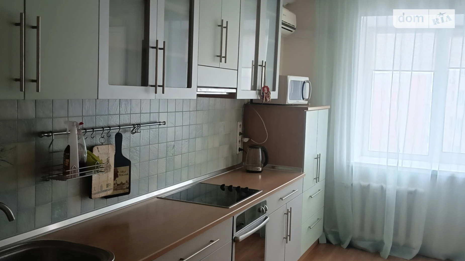 Сдается в аренду 1-комнатная квартира 48 кв. м в Киеве, ул. Вишняковская, 11 - фото 3