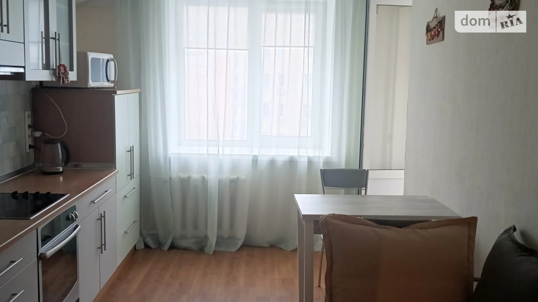 Сдается в аренду 1-комнатная квартира 48 кв. м в Киеве, ул. Вишняковская, 11 - фото 4