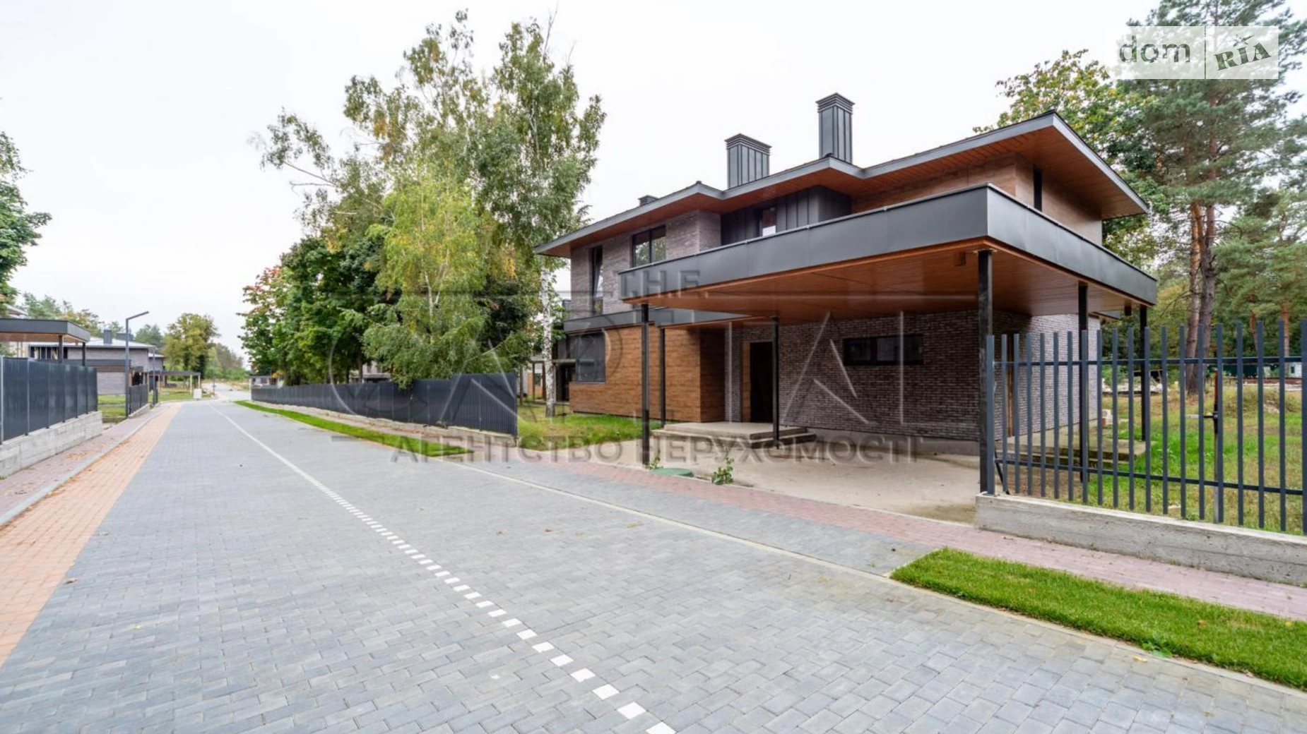 Продается дом на 2 этажа 232 кв. м с бассейном, цена: 371200 $ - фото 5
