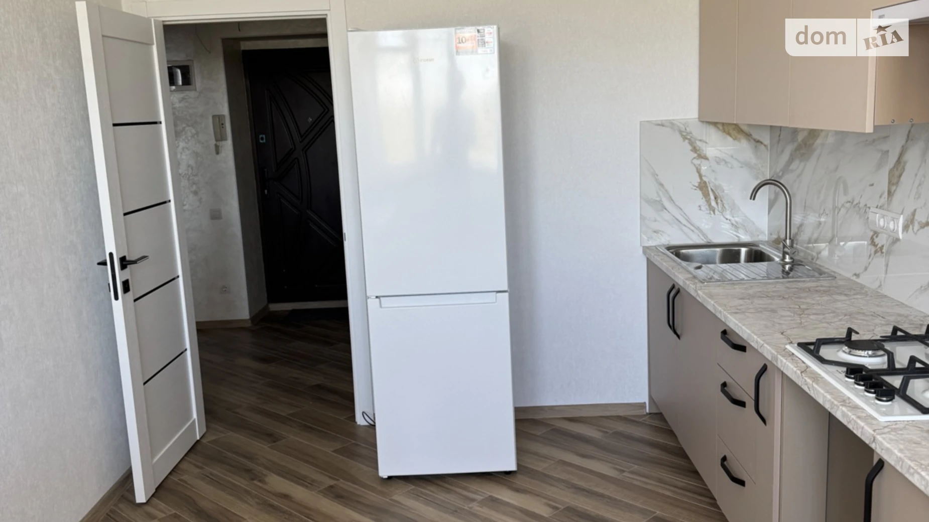 Сдается в аренду 1-комнатная квартира 47 кв. м в Хмельницком, ул. Лесогриневецкая, 30 - фото 2