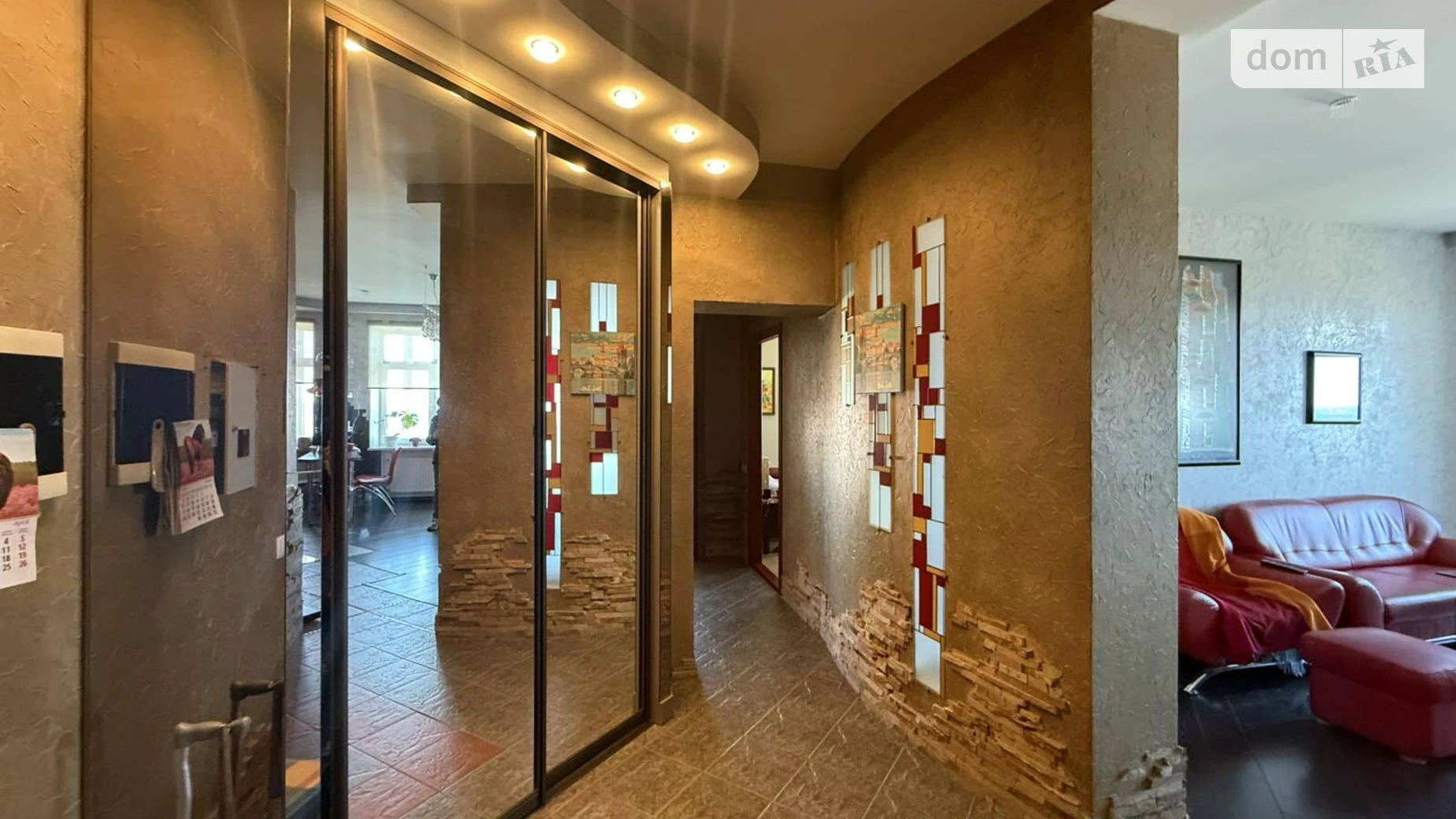 Продается 2-комнатная квартира 83.7 кв. м в Черноморске, цена: 100000 $ - фото 4