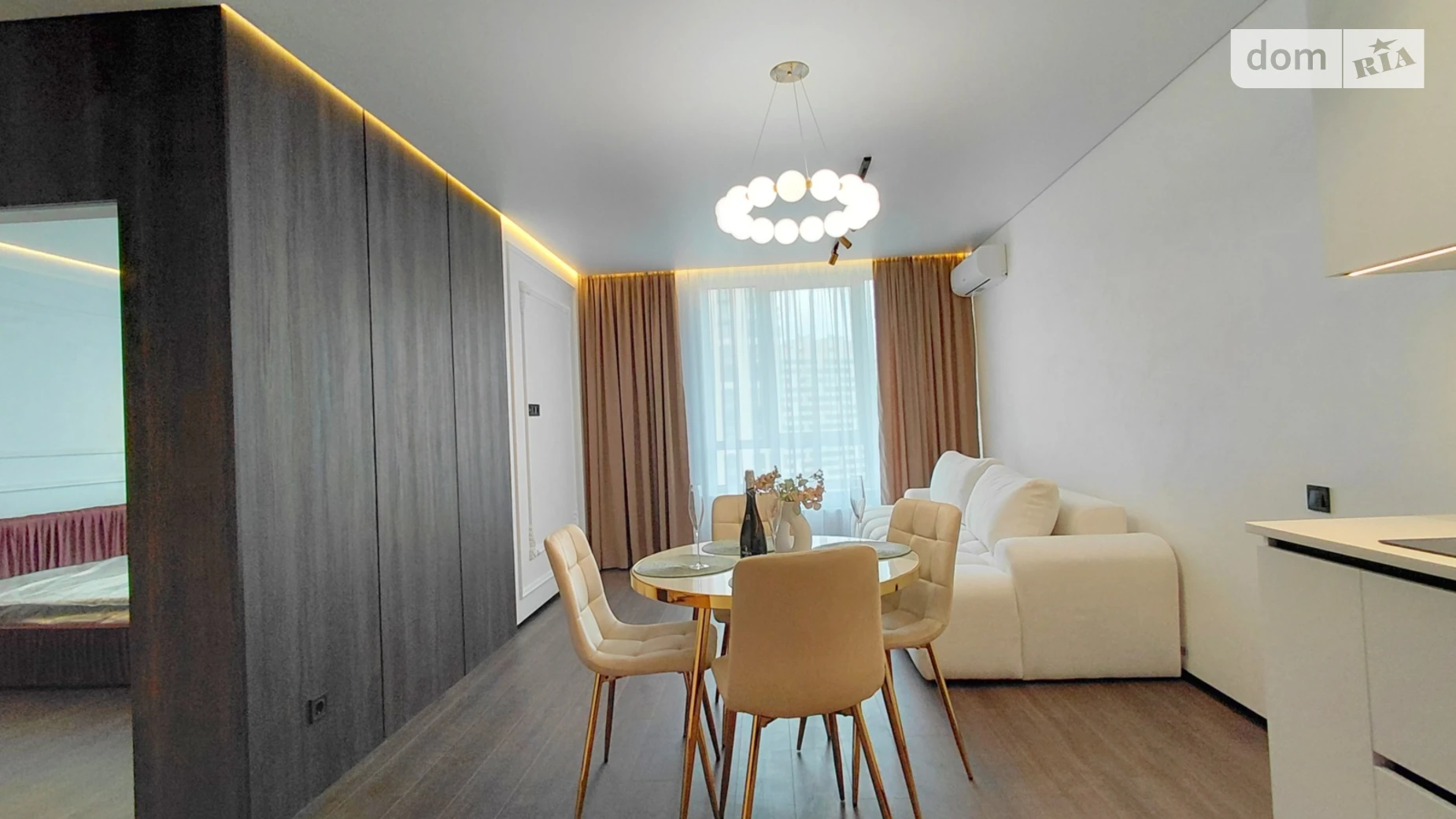 Продается 1-комнатная квартира 47.1 кв. м в Киеве, ул. Александра Олеся, 10 - фото 4