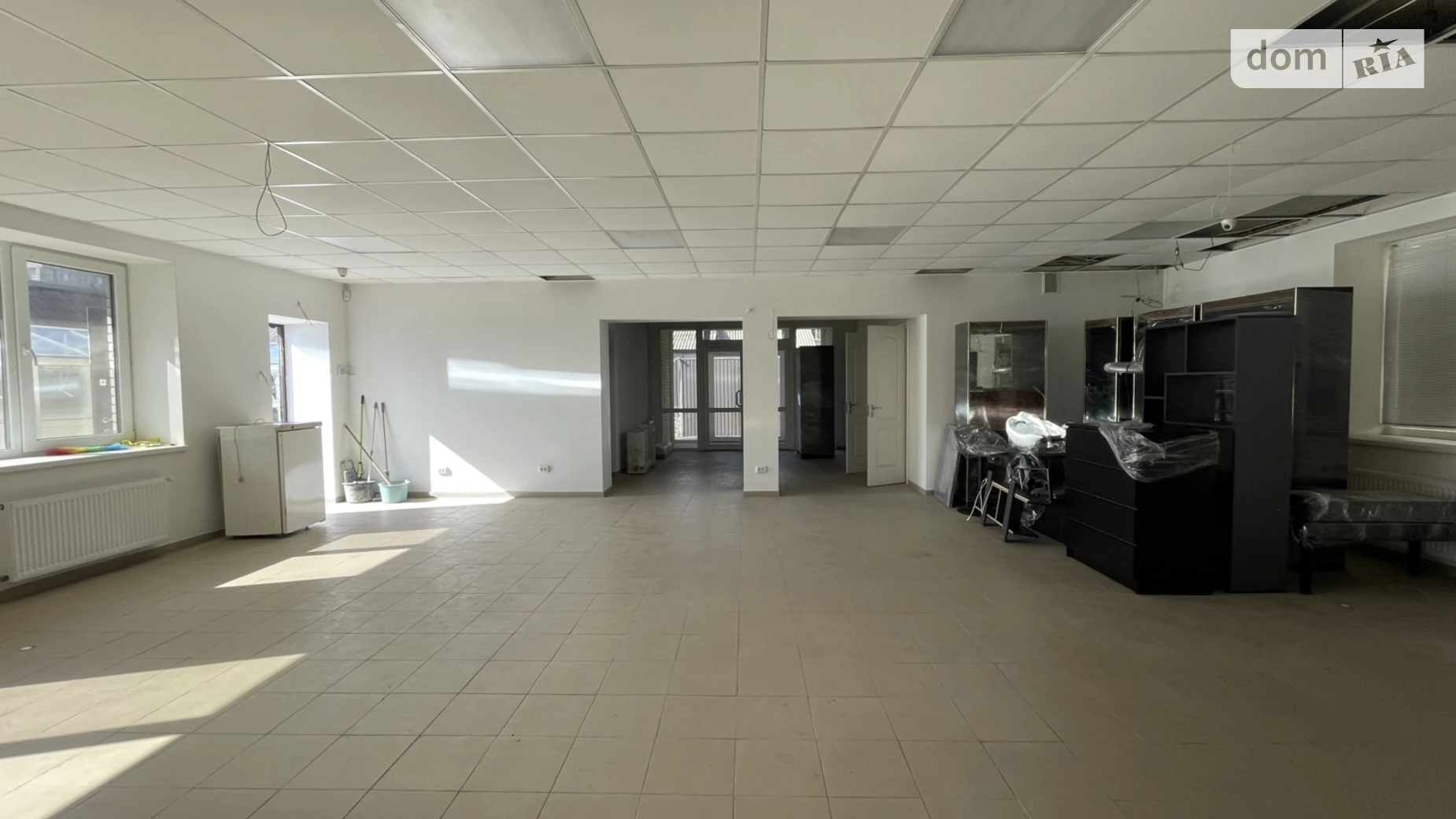Продається офіс 420 кв. м в бізнес-центрі, цена: 390000 $ - фото 3