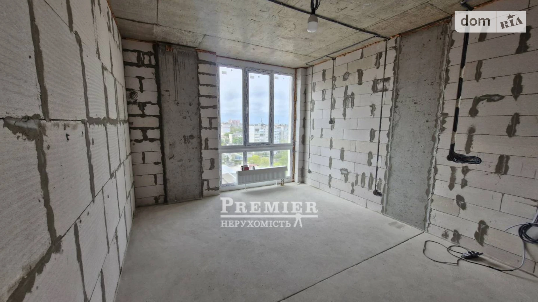 Продается 2-комнатная квартира 62.7 кв. м в Черноморске, цена: 53000 $ - фото 2