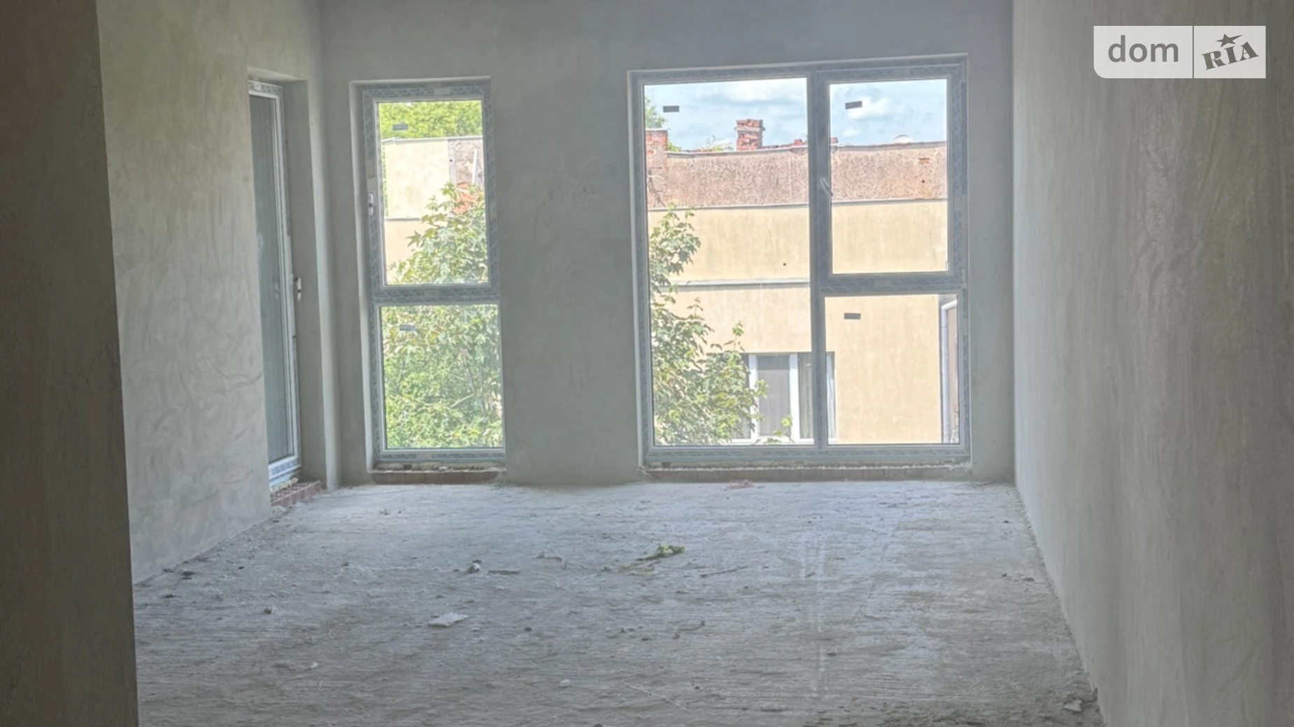 Продается 2-комнатная квартира 67 кв. м в Ужгороде, цена: 87000 $ - фото 2