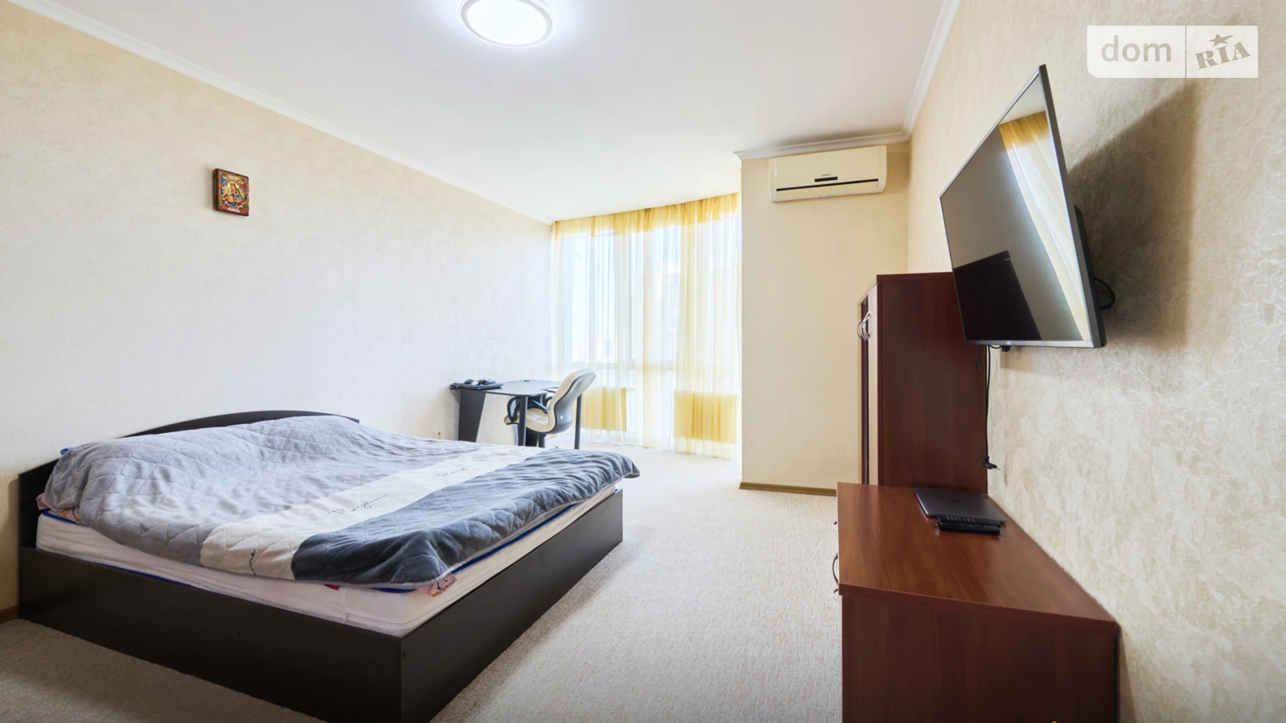 Продается 1-комнатная квартира 46.1 кв. м в Киеве, ул. Юрия Шумского, 3Г - фото 2