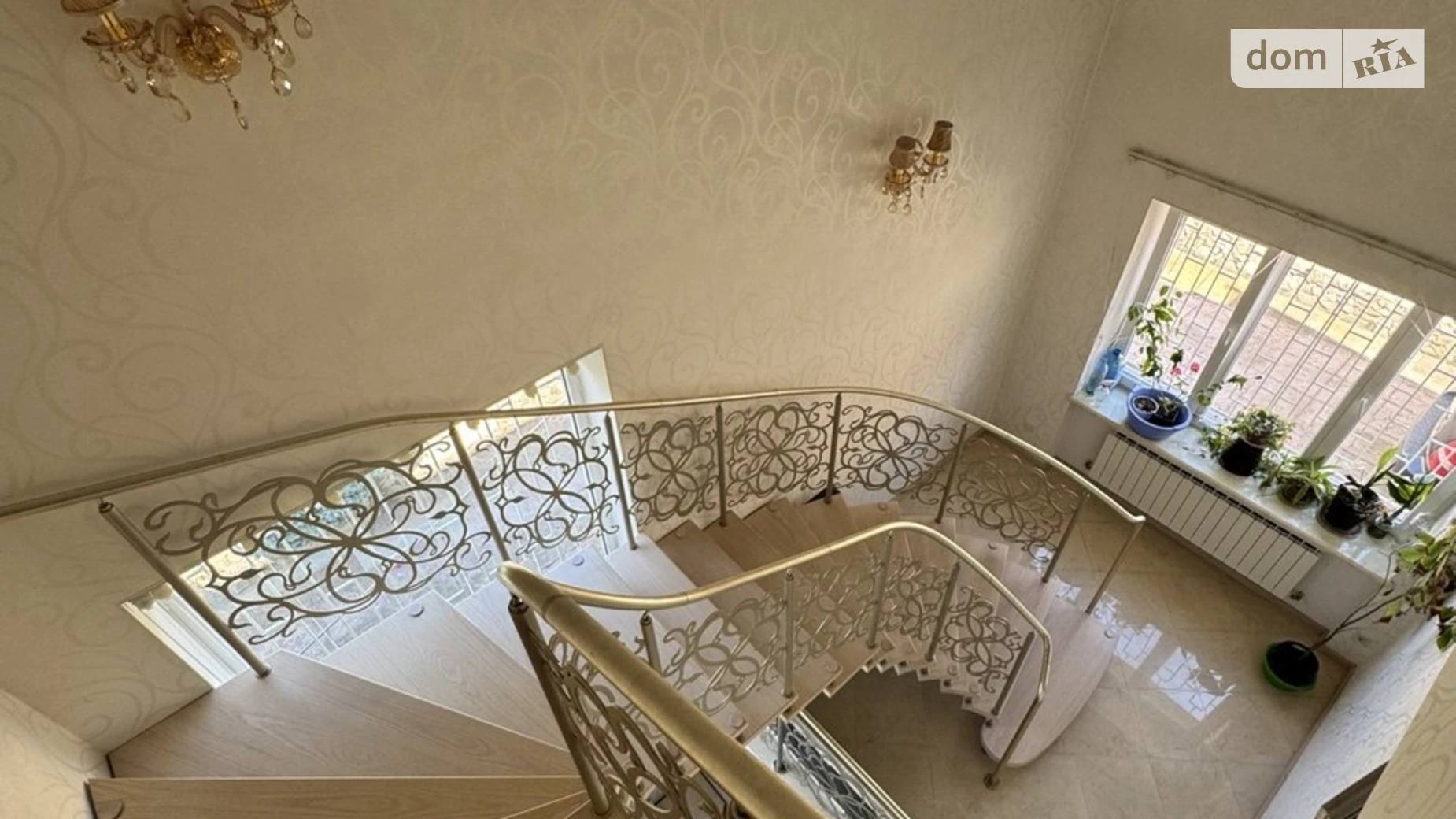 Продается дом на 3 этажа 384.5 кв. м с террасой, цена: 459000 $ - фото 5