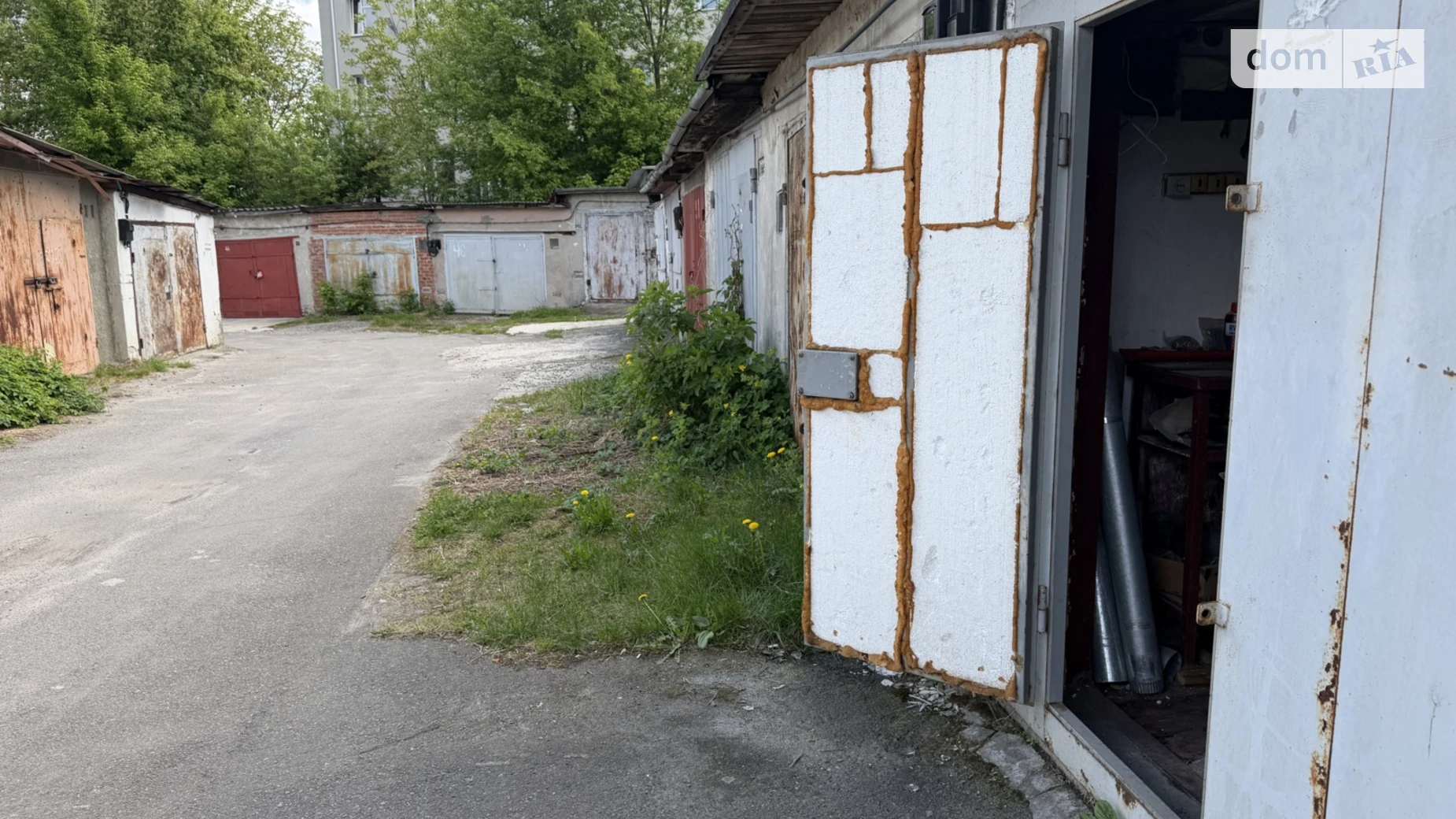 Продается место в гаражном кооперативе под легковое авто на 18 кв. м, цена: 8000 $ - фото 3