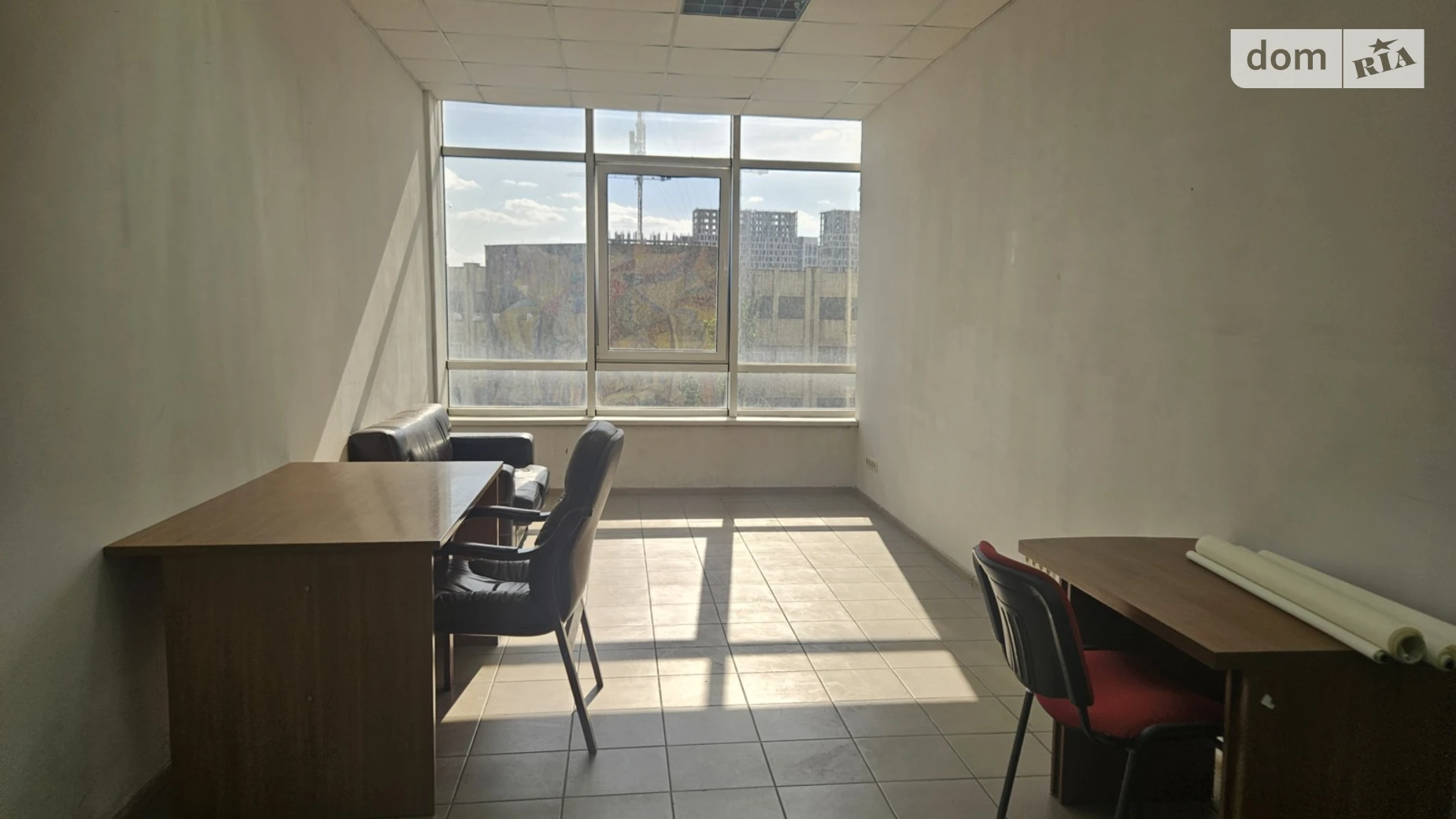 Сдается в аренду офис 36 кв. м в бизнес-центре, цена: 9000 грн - фото 3