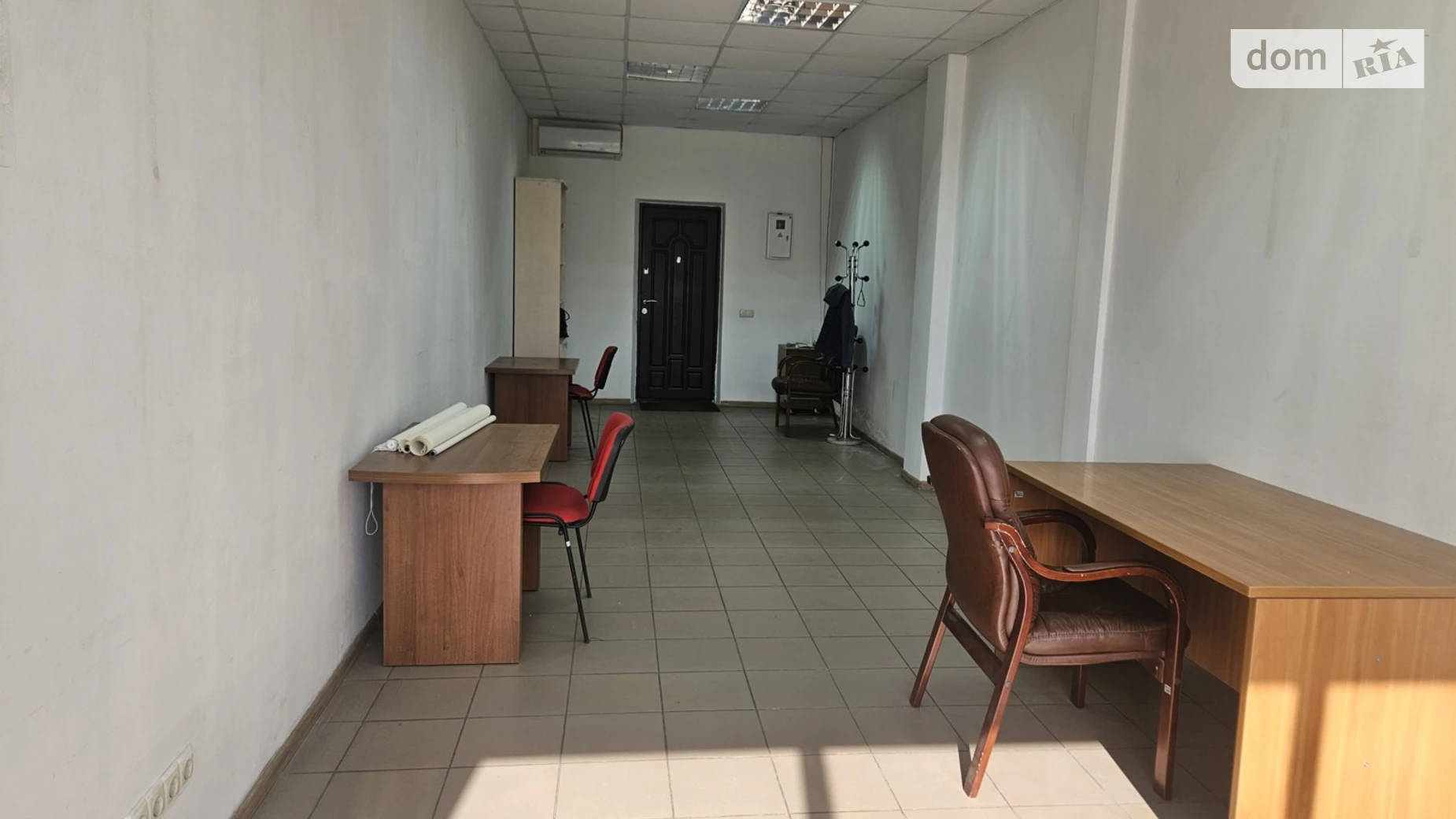 Сдается в аренду офис 36 кв. м в бизнес-центре, цена: 9000 грн - фото 5