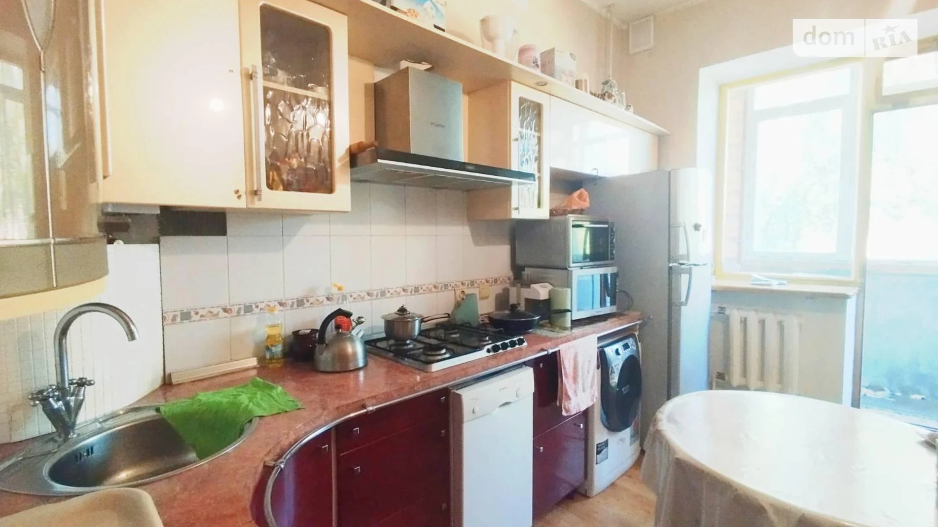Продается 2-комнатная квартира 54.9 кв. м в Черноморске, цена: 57000 $ - фото 2