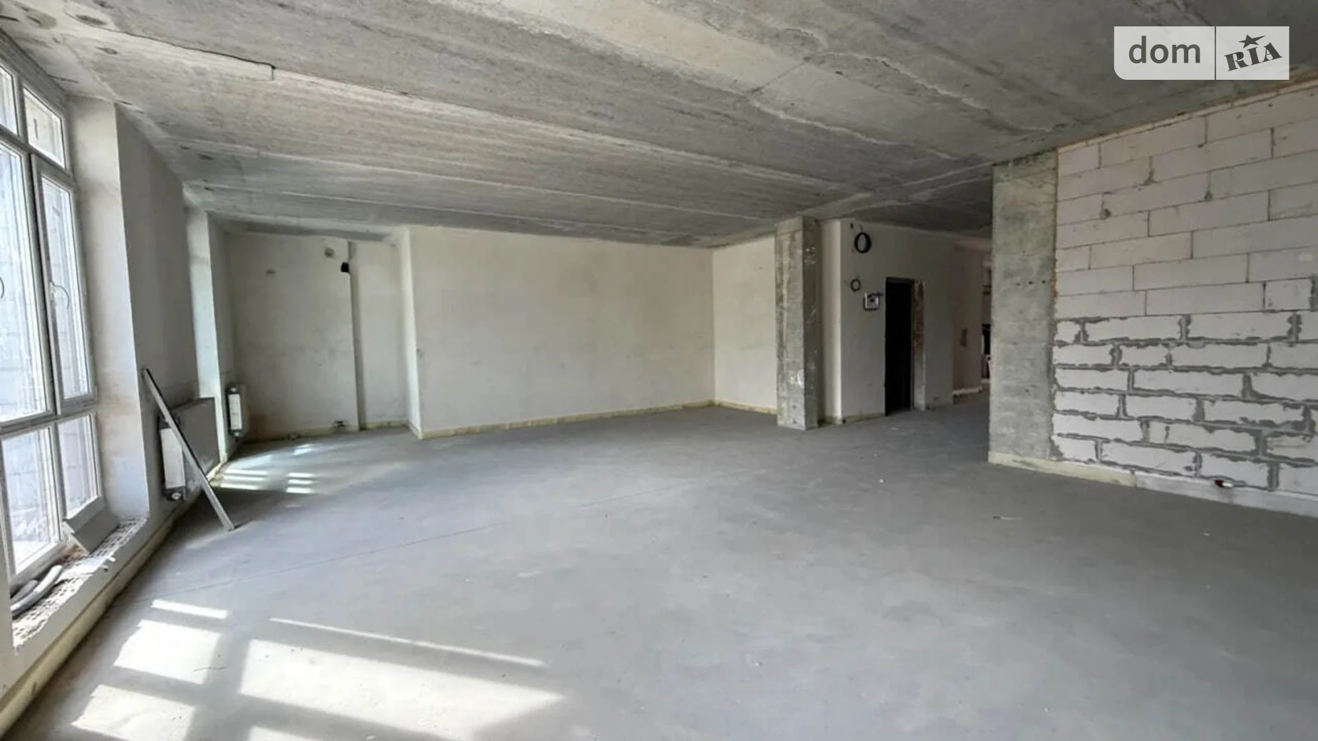 Продается 3-комнатная квартира 123 кв. м в Львове, ул. Генерала Тараса Чупринки, 130 - фото 4